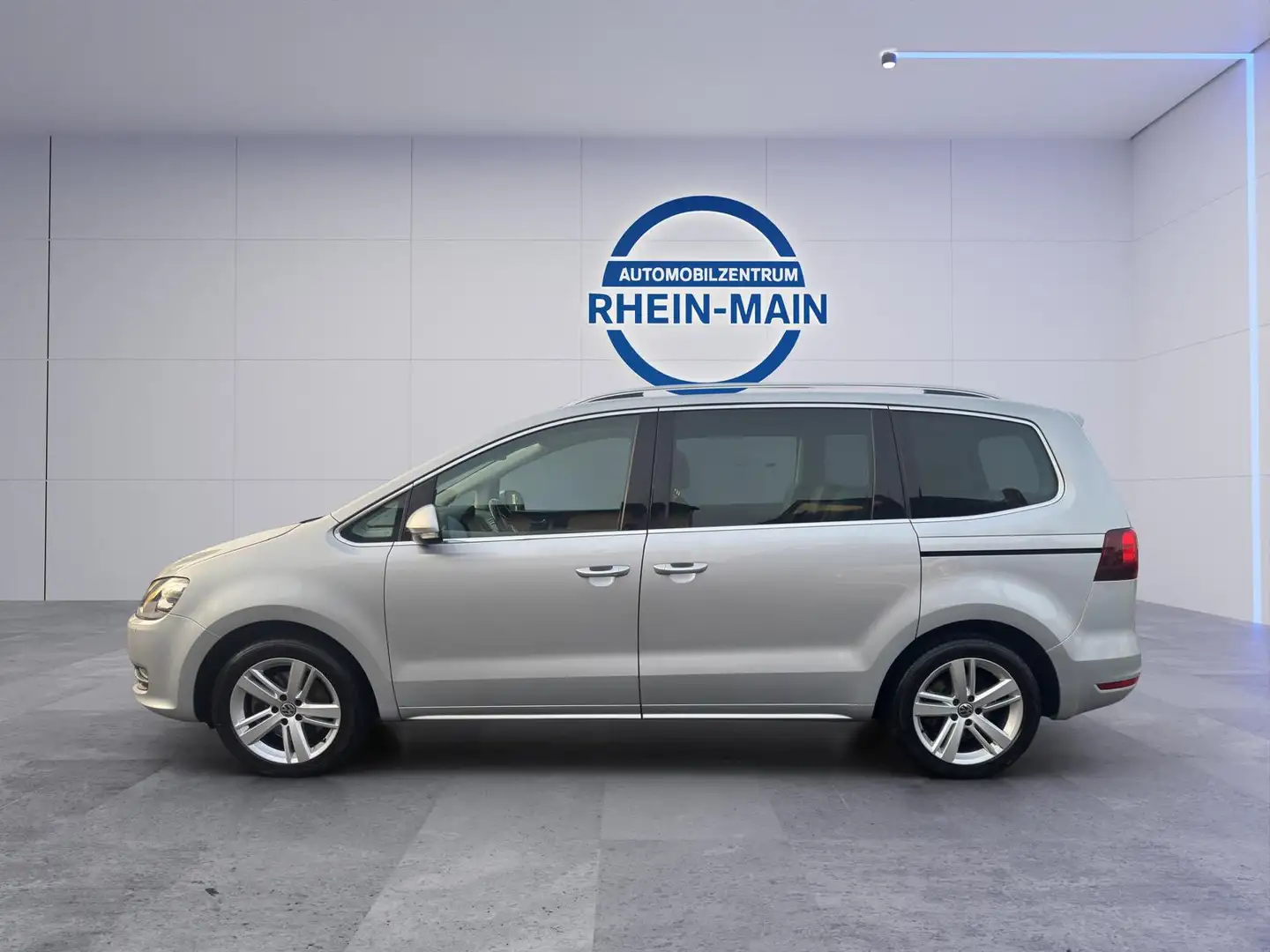 Volkswagen Sharan Highline TOP ZUSTAND *130000km*PANO*LED*LEDER Silber - 2
