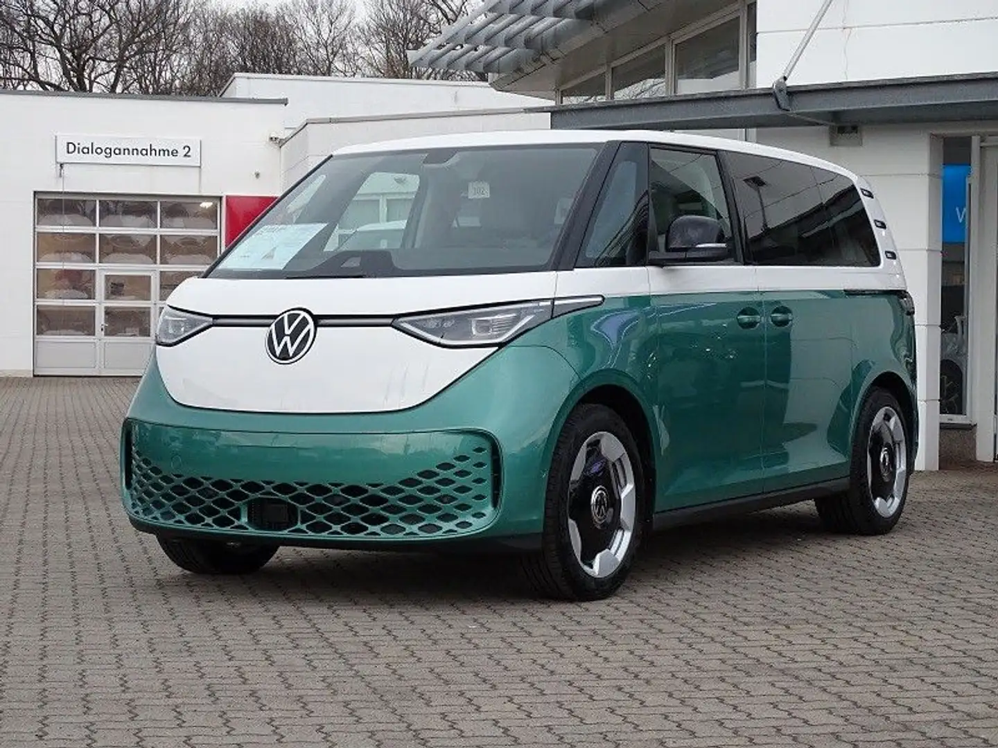 Volkswagen ID. Buzz Bus 150 kW Pro / Style Zelená - 1