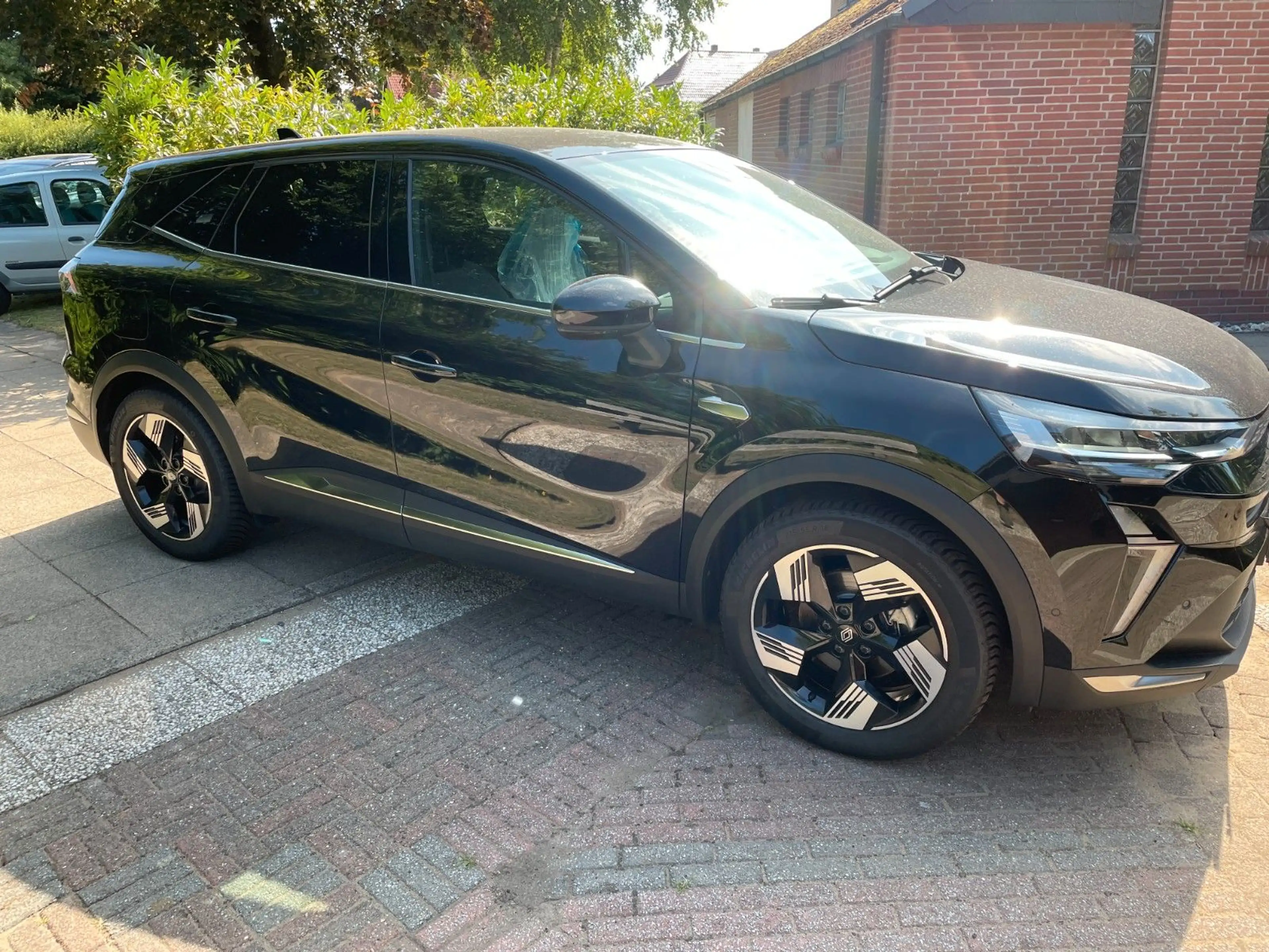 Renault Symbioz 160 E-Tech Full Hybrid Techno — photo 11
