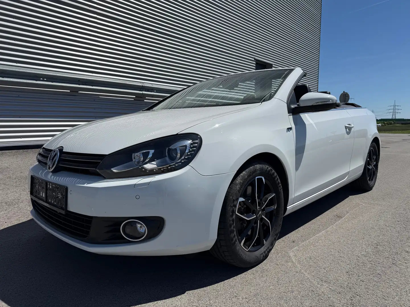 Volkswagen Golf Cabriolet 1,4 TSI DSG Exclusive ID:86 Weiß - 2