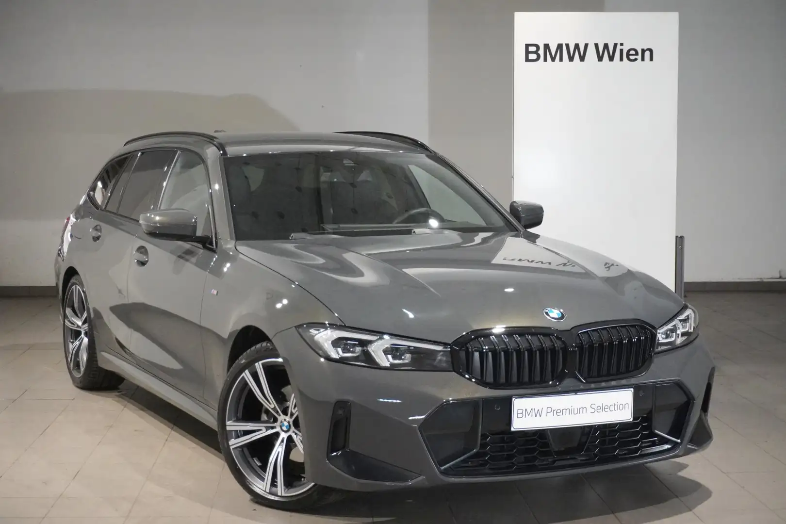 BMW 320 d xDrive Grau - 1