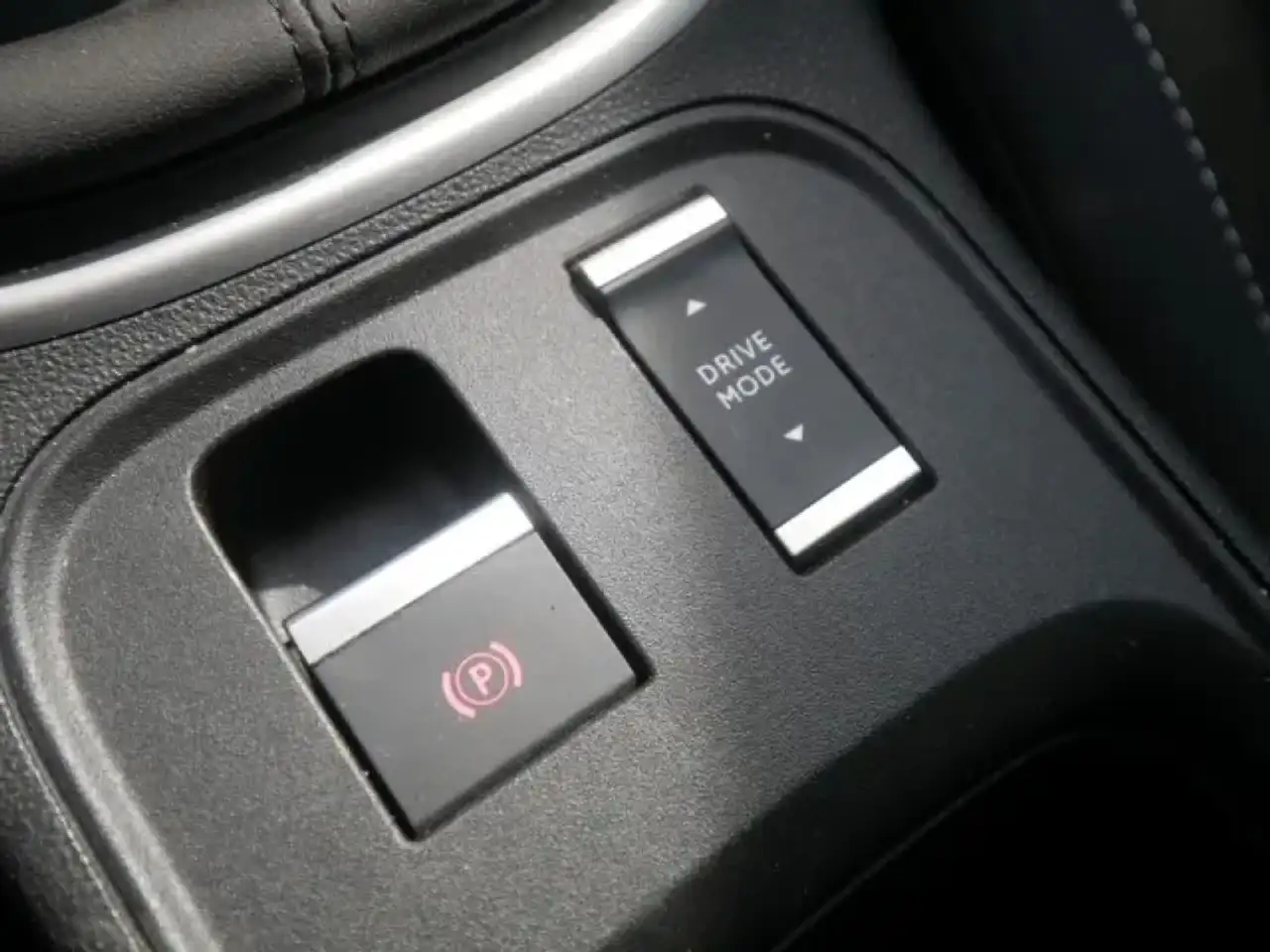 Jeep Avenger ALTITUDE 1.2 19