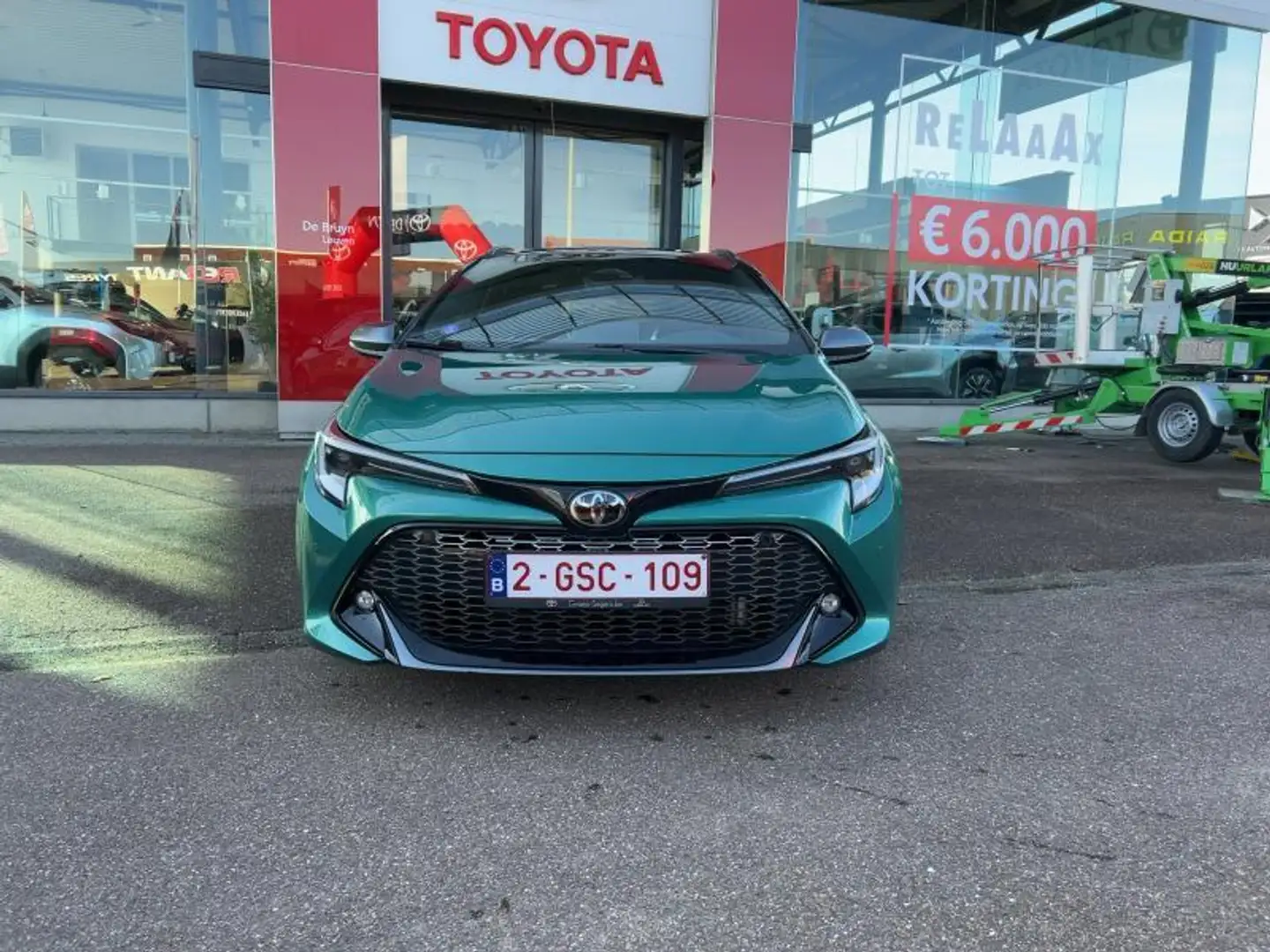 Toyota Corolla GR Sport Vert - 2