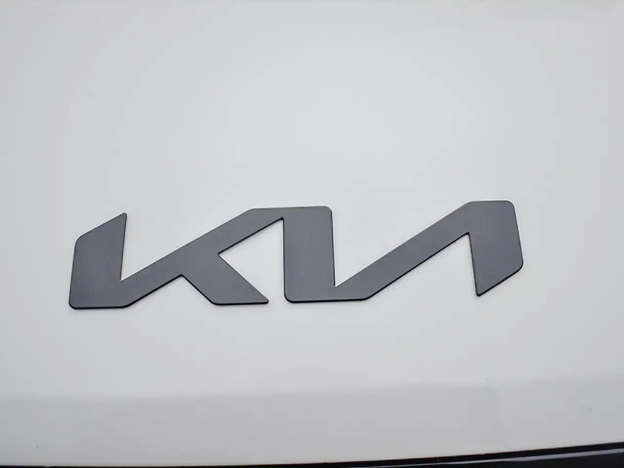 Kia Carnival снимка Kia Carnival