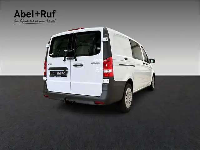Mercedes-Benz Vito view 5