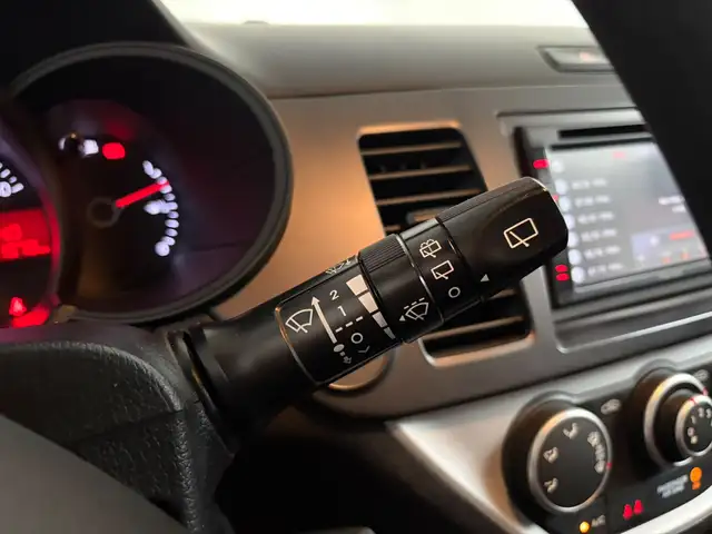 Kia Picanto view 11