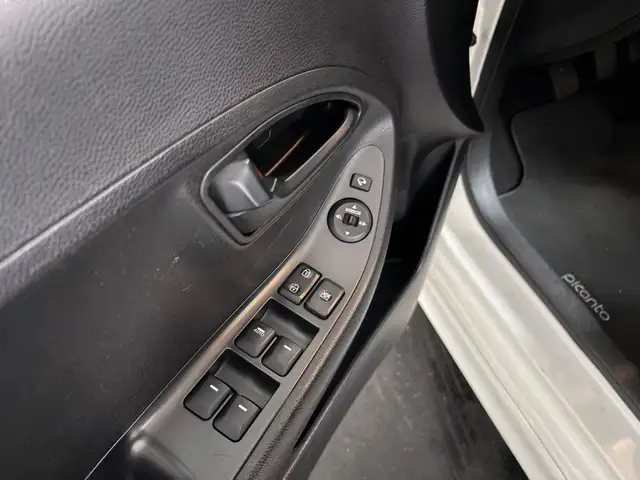 Kia Picanto view 7