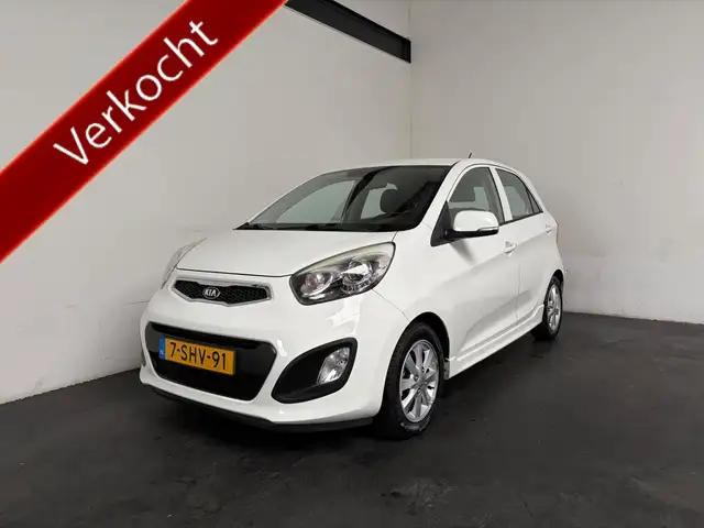 2013 Kia Picanto in White for sale