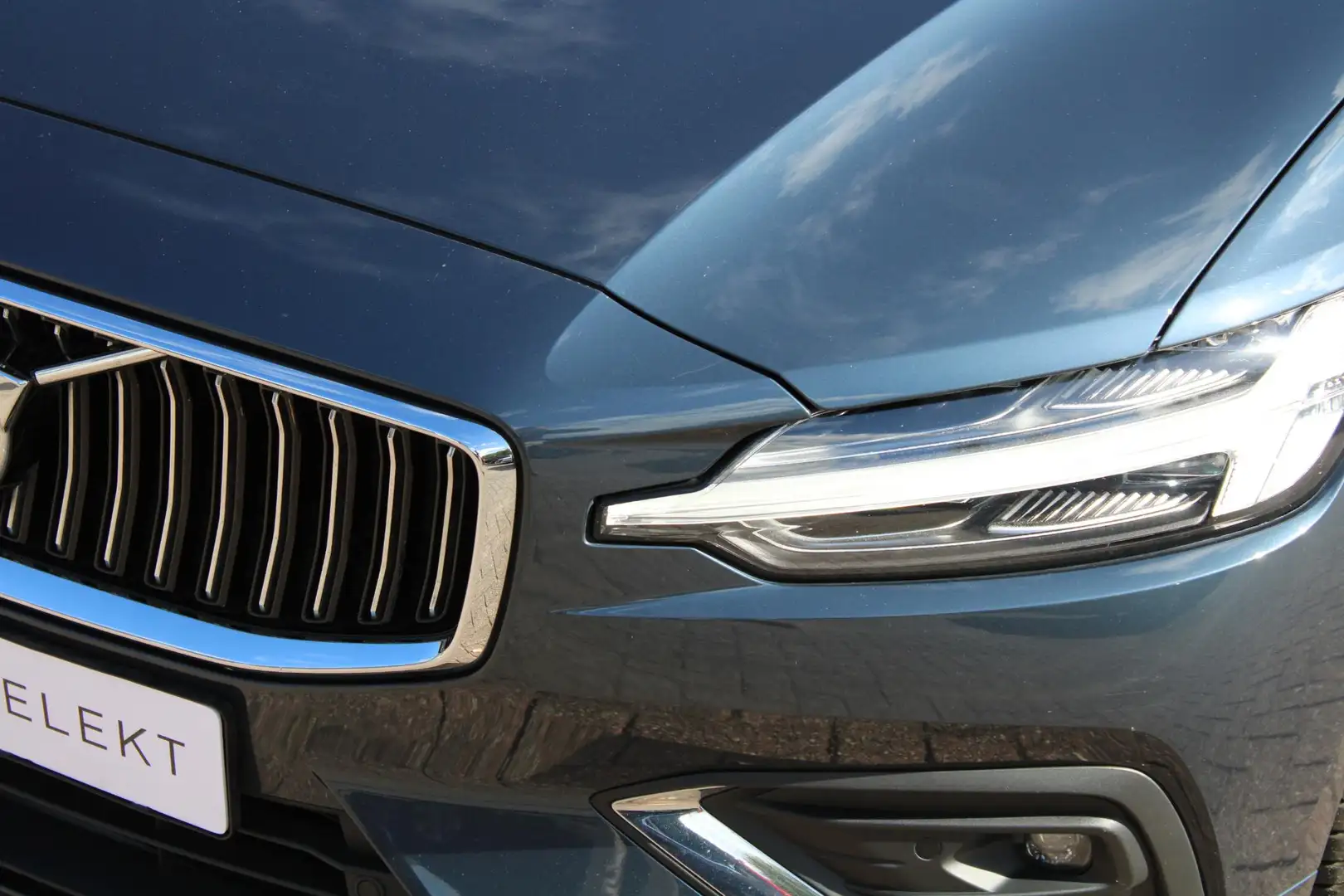 Volvo S60 B4 Inscription | 360° Parkeercamera | Panoramadak Bleu - 2