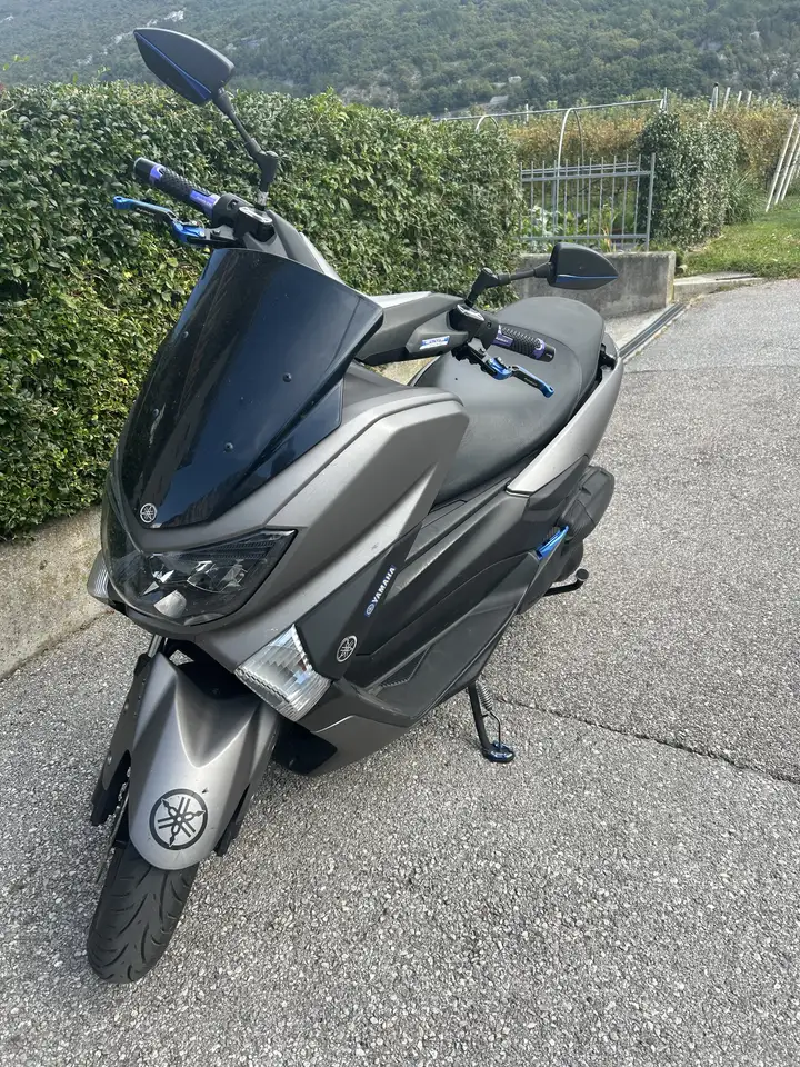 Yamaha NMAX
