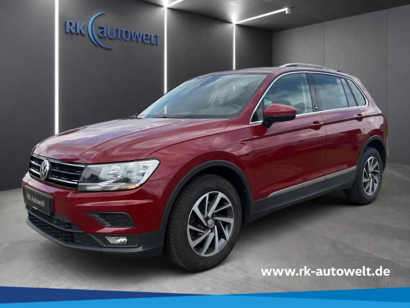 Volkswagen Tiguan Sound 2.0 TDI AHK-klappbar Navi Apple CarPlay Rot - 1