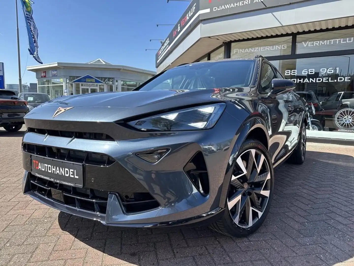 CUPRA Formentor VZ 2.0 TSI 245 kW 4Drive Panorama LED ACC Grau - 1