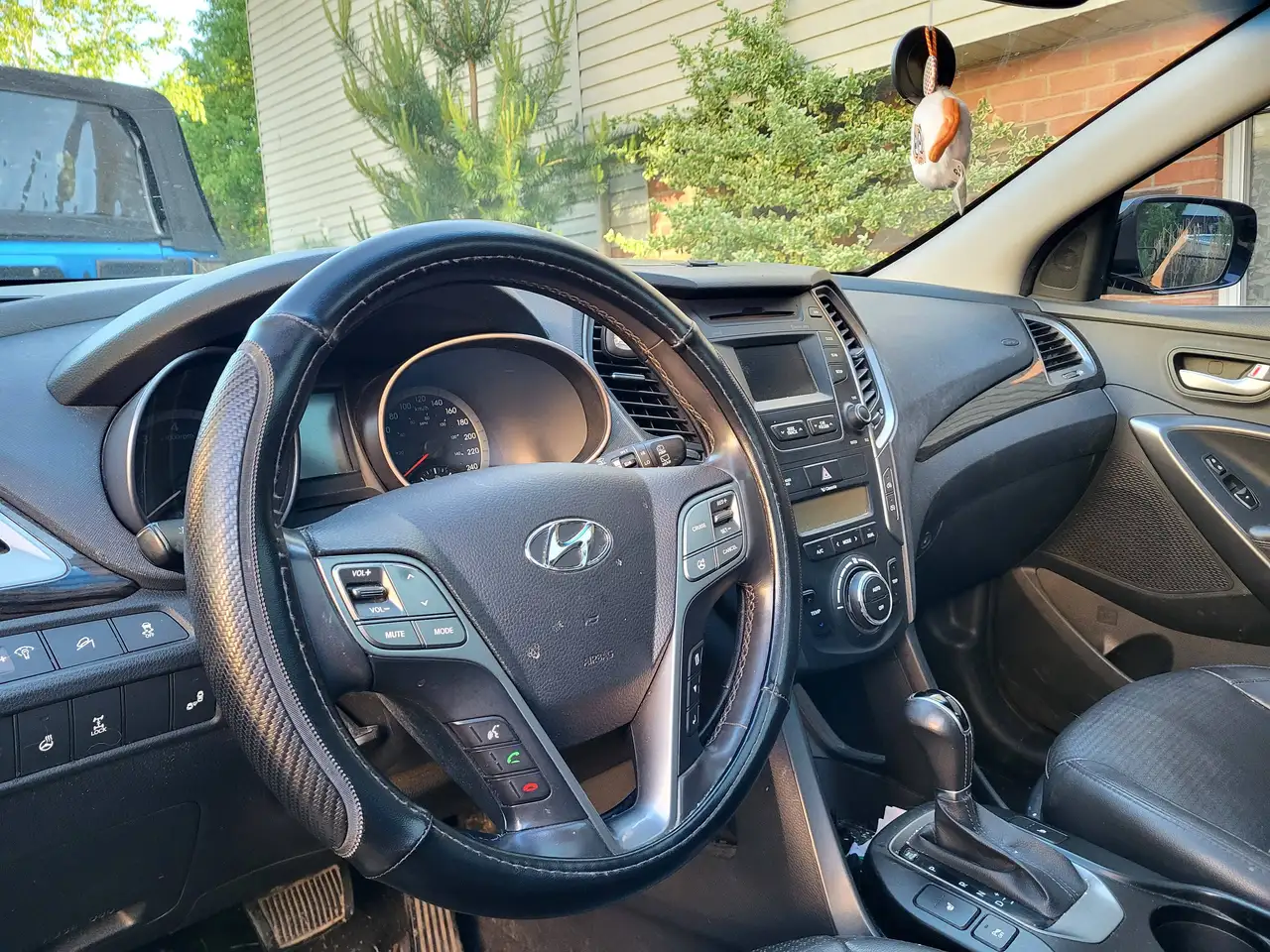 Hyundai SANTA FE снимка Hyundai SANTA FE