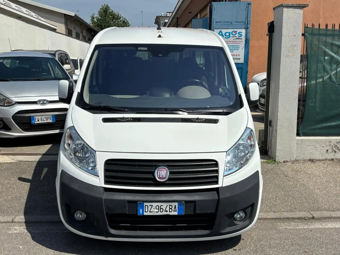 Fiat Scudo *2.0*DIESEL*ALLESTITO PER DISABILI CON PEDANA* Bianco - 2