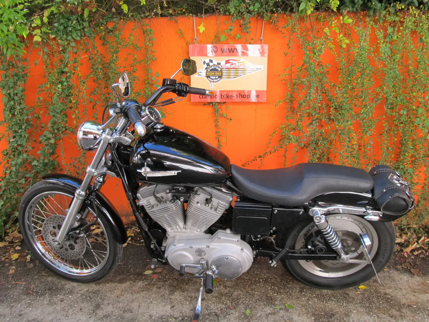 Harley-Davidson Sportster 883 Xl 883 mit großen Tank  Top Zustand Schwarz - 2