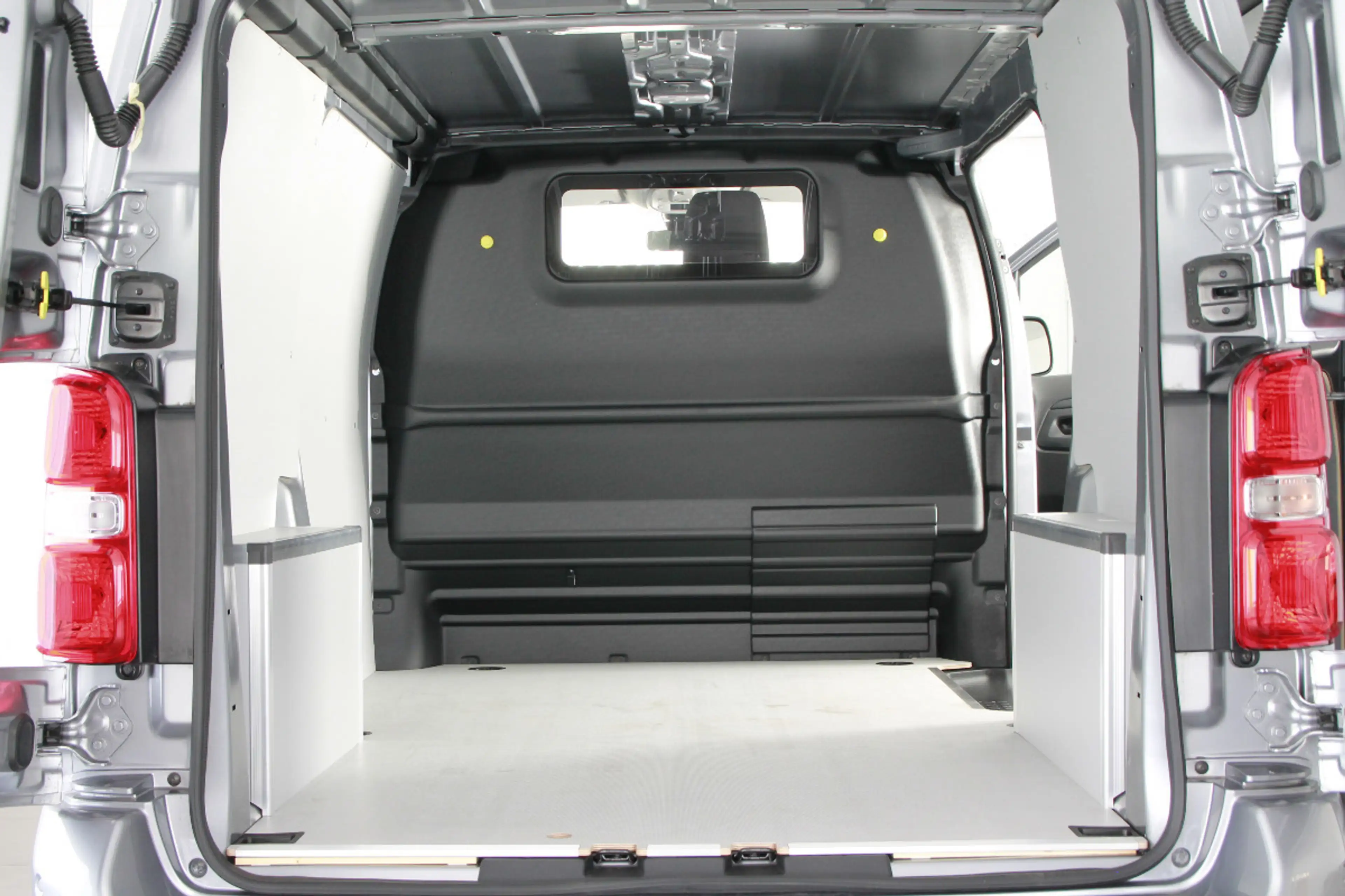 Peugeot Expert Kastenwagen Standard 2.0 BlueHDi — photo 14