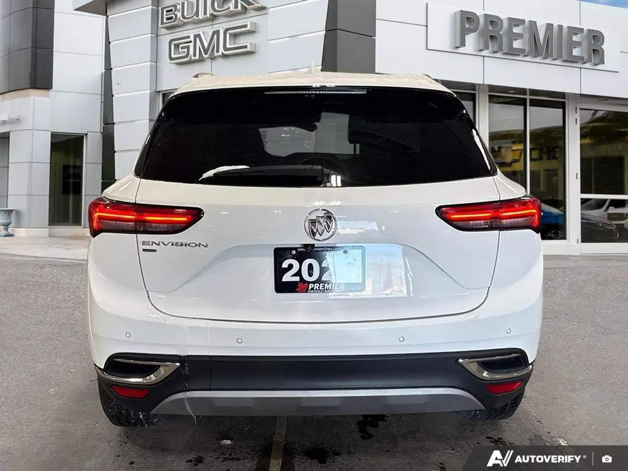 Buick Envision photo Buick Envision