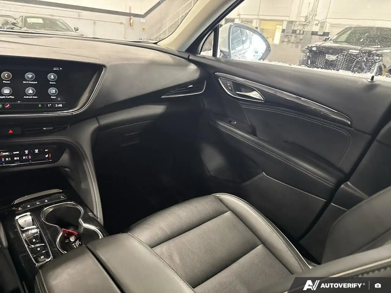 Buick Envision photo Buick Envision