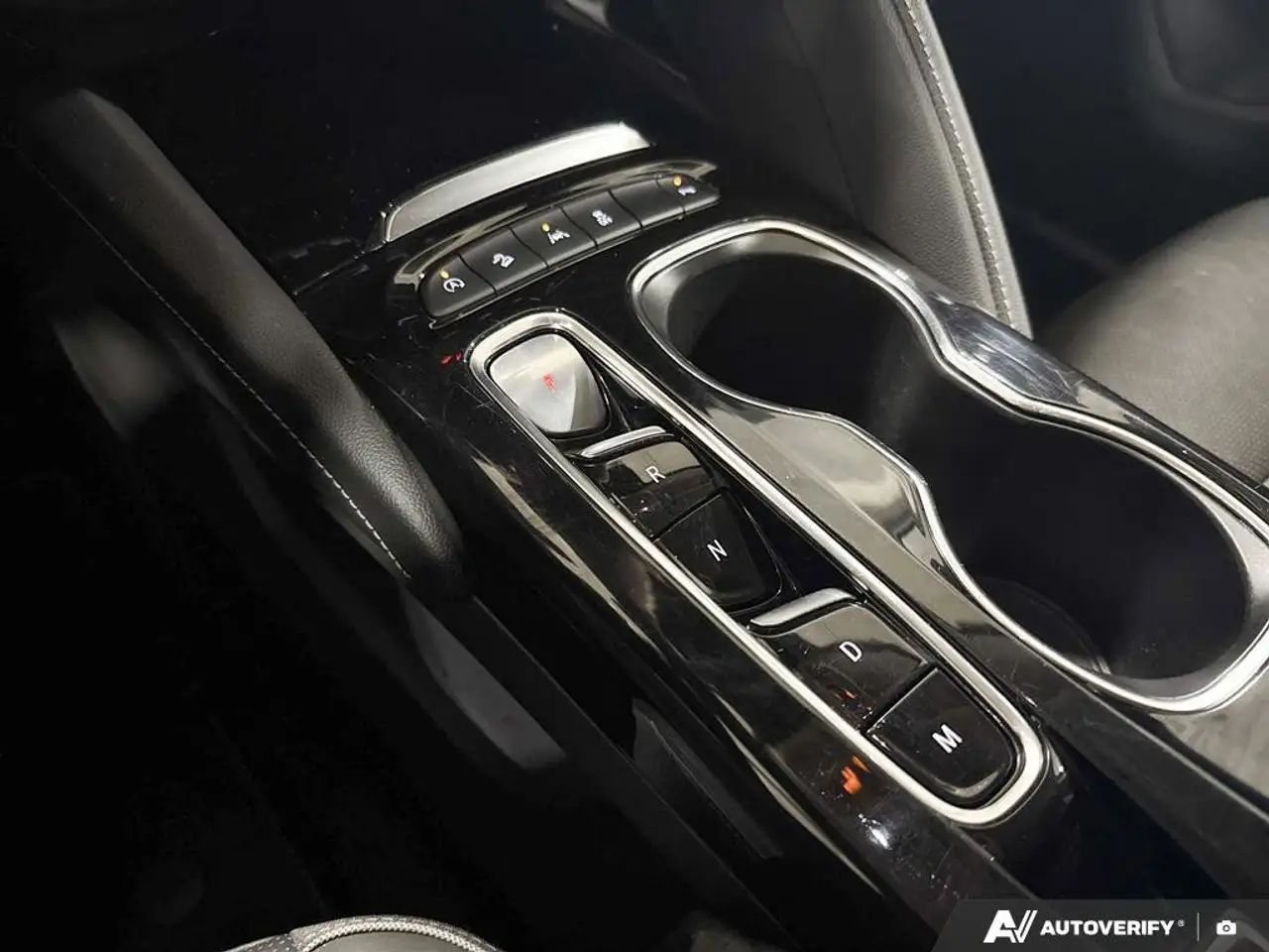 Buick Envision photo Buick Envision