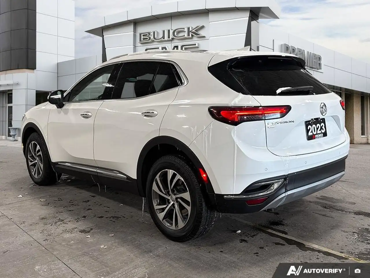 Buick Envision photo Buick Envision