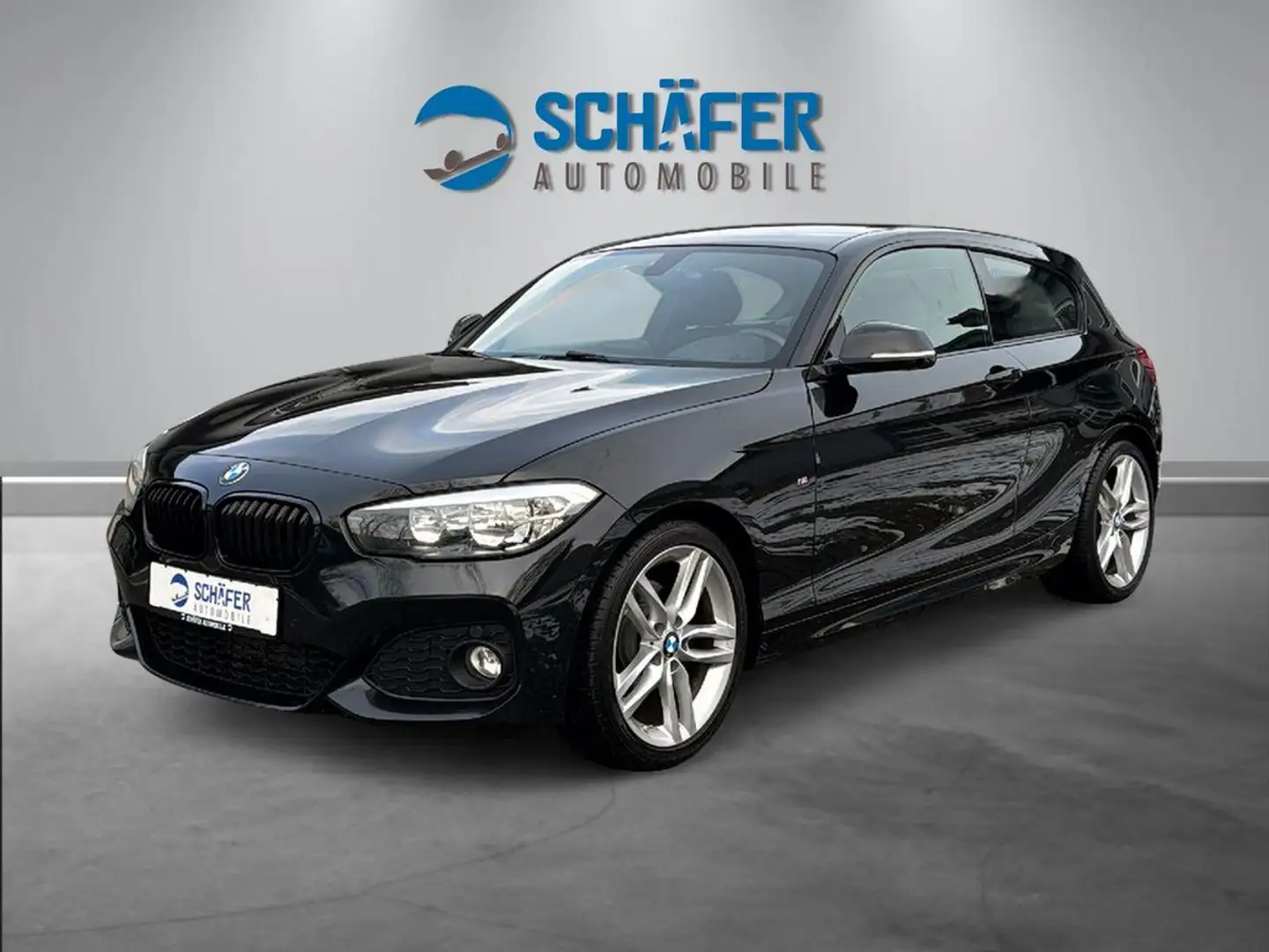 BMW 120 i M Sport #NAVI #SHZ #PDC Schwarz - 1