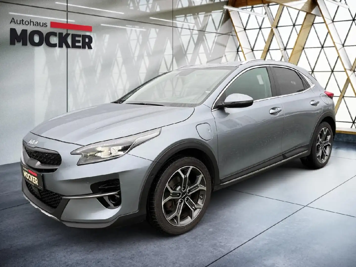 Kia XCeed Spirit Plug-in Hybrid Silber - 2