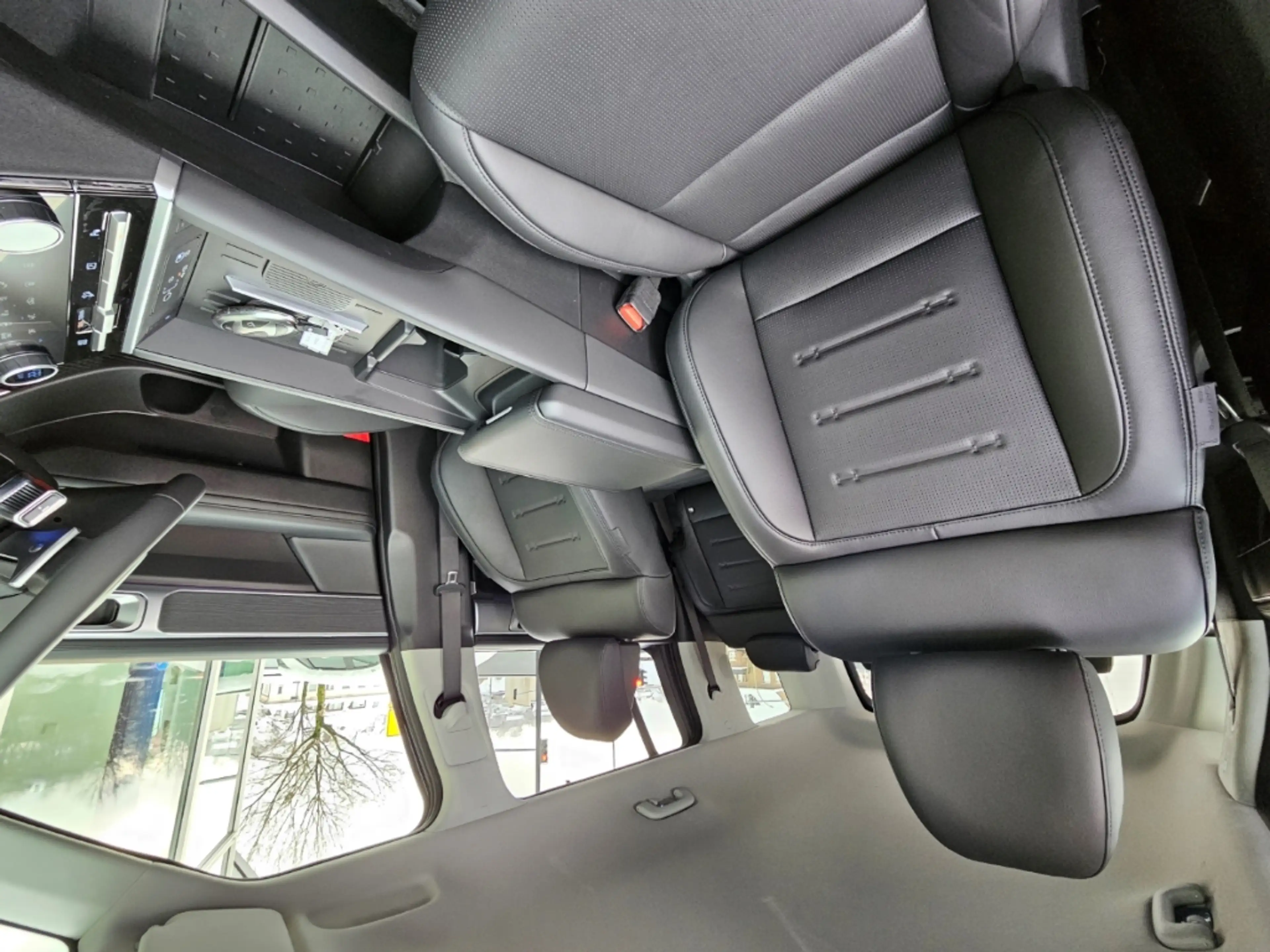 Hyundai SANTA FE Hybrid 1.6 T-GDI 4WD SIGNATURE, Technik & Komfort — photo 14
