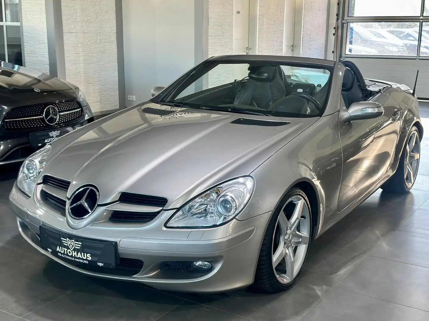 Mercedes-Benz SLK 280 Roadster,AMG,Navi,Leder,Automatik,TOP Ezüst - 1