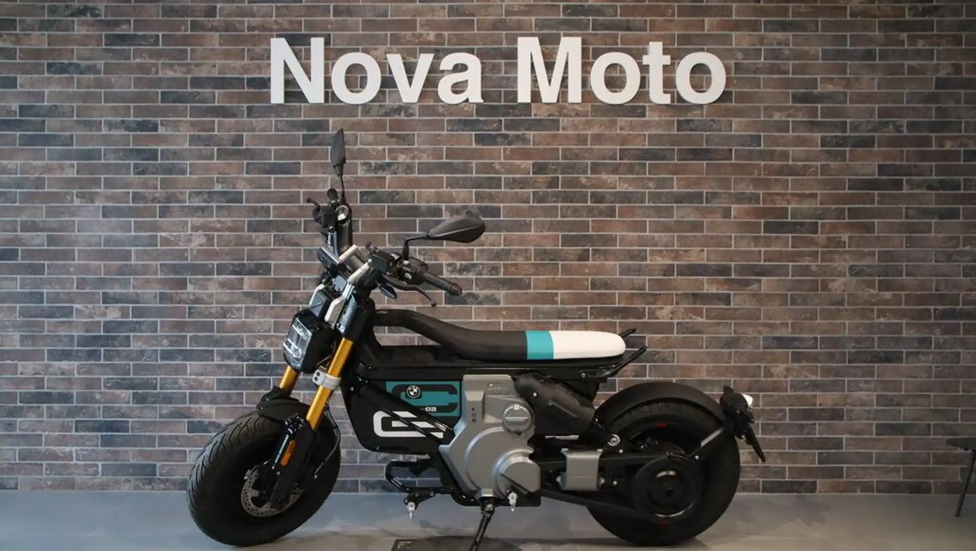 BMW CE 02 4kw Abs Zwart - 1