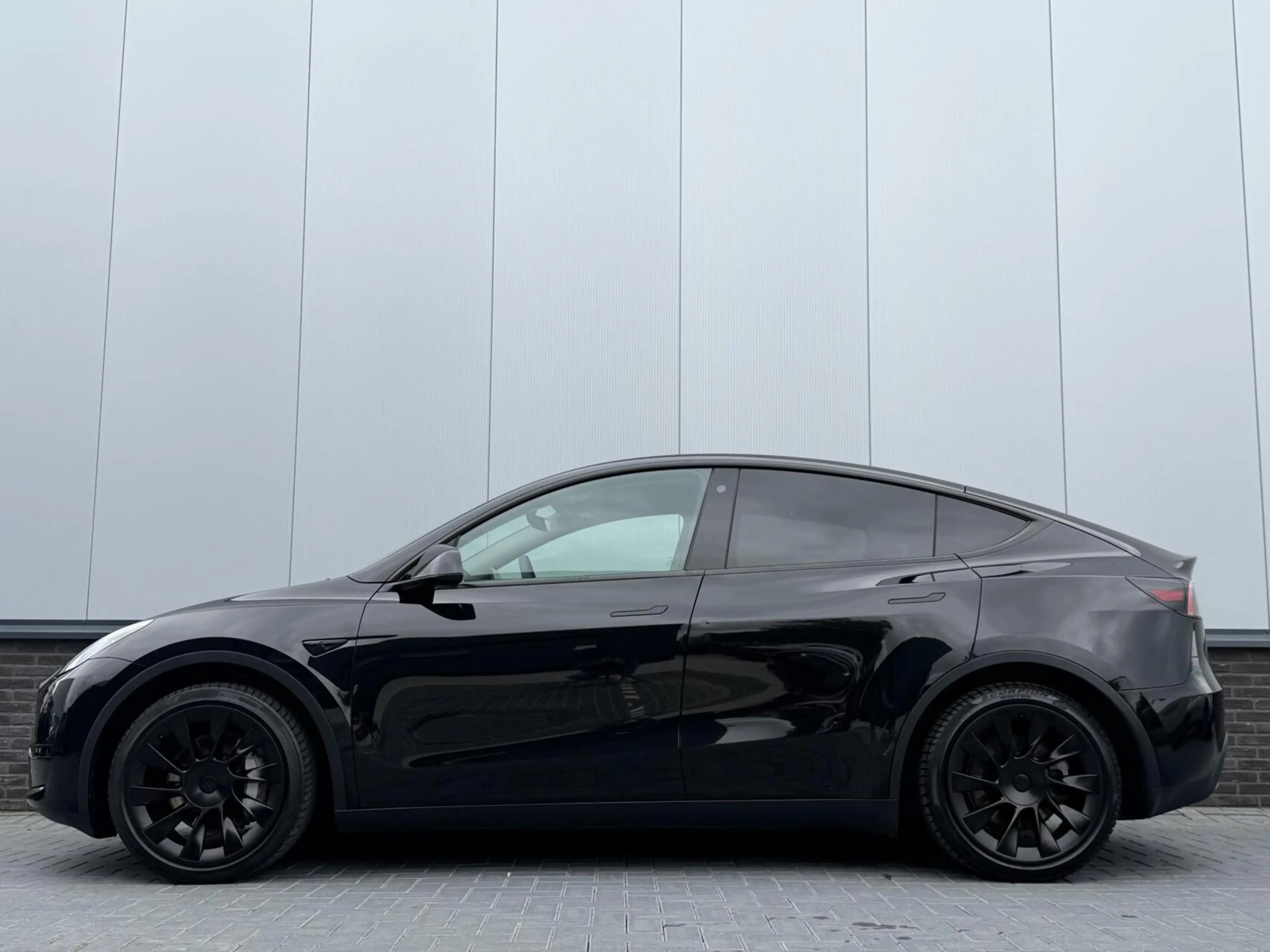 Tesla Model Y RWD 58 kWh — photo 6