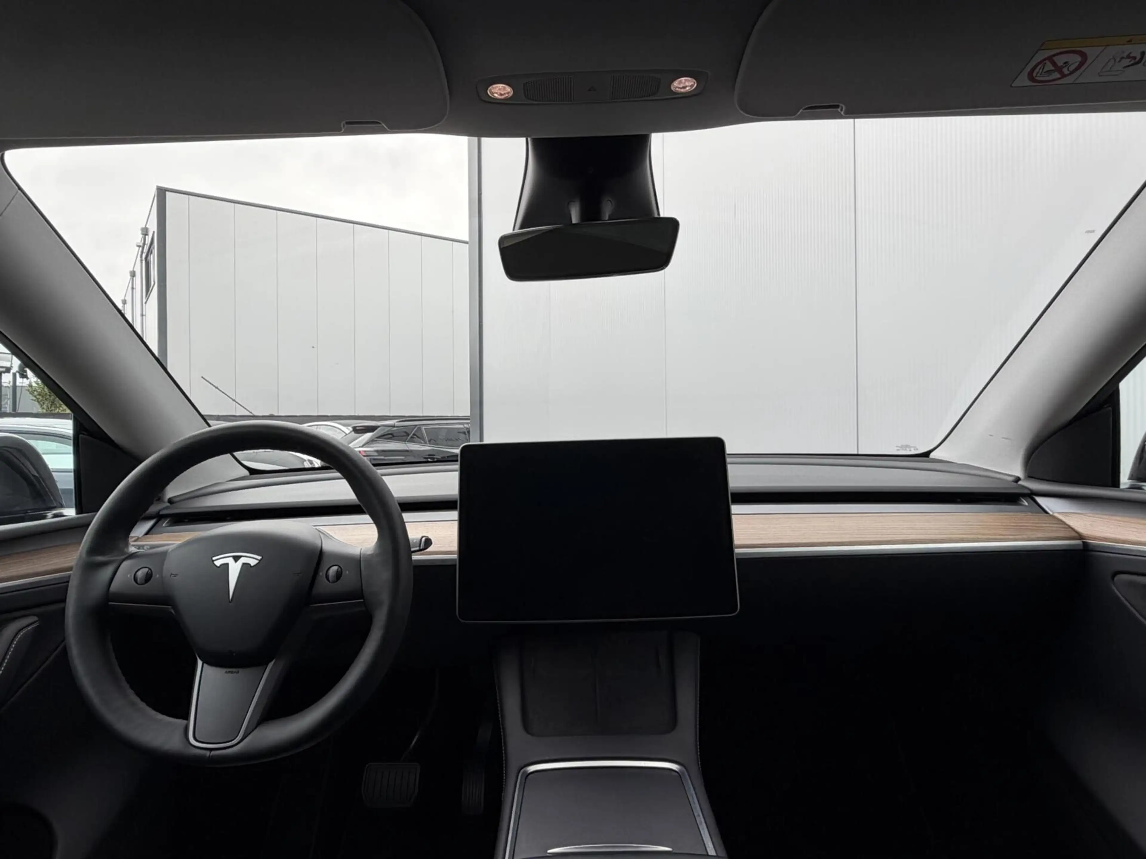 Tesla Model Y RWD 58 kWh — photo 8