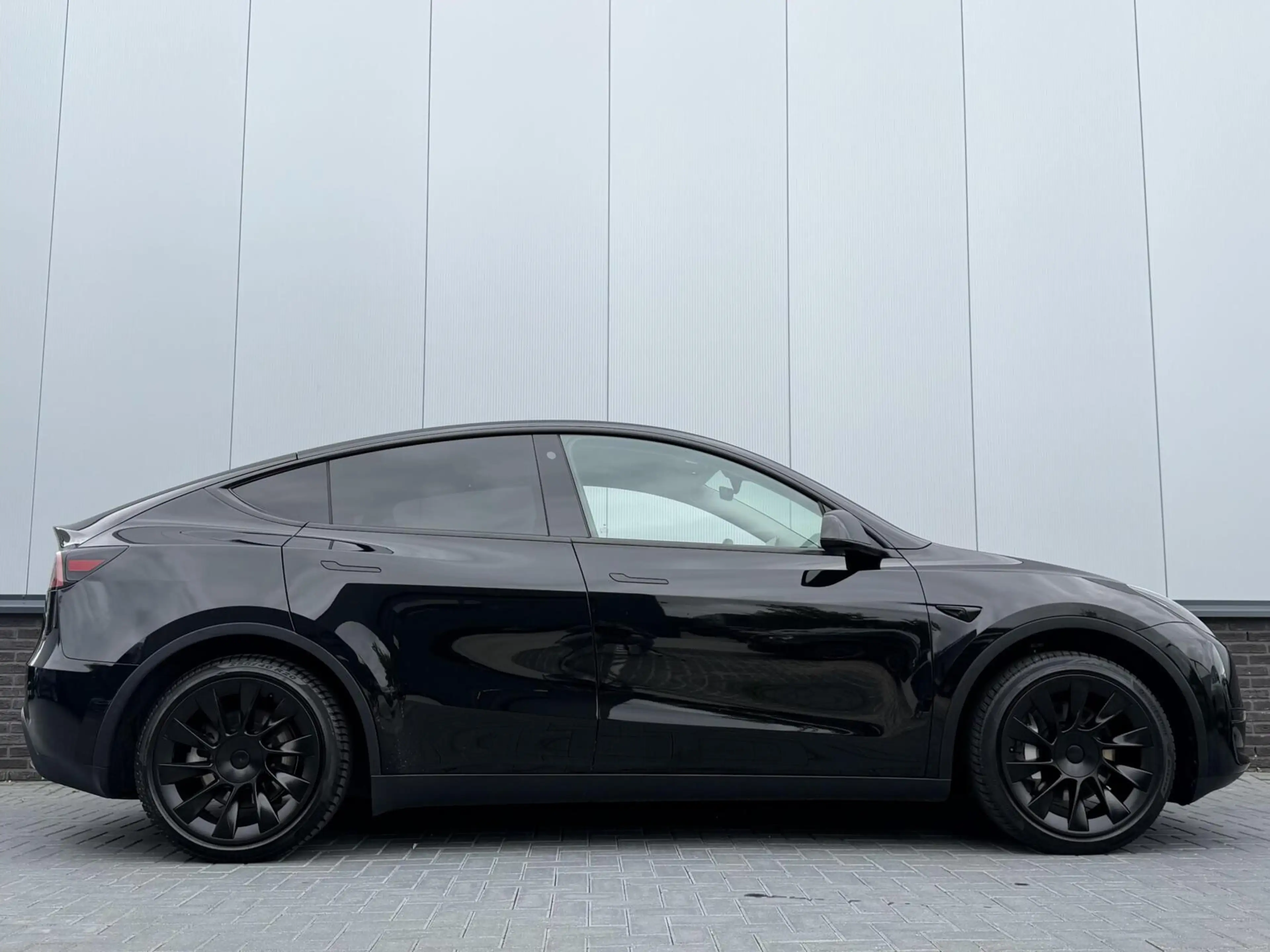Tesla Model Y RWD 58 kWh — photo 5