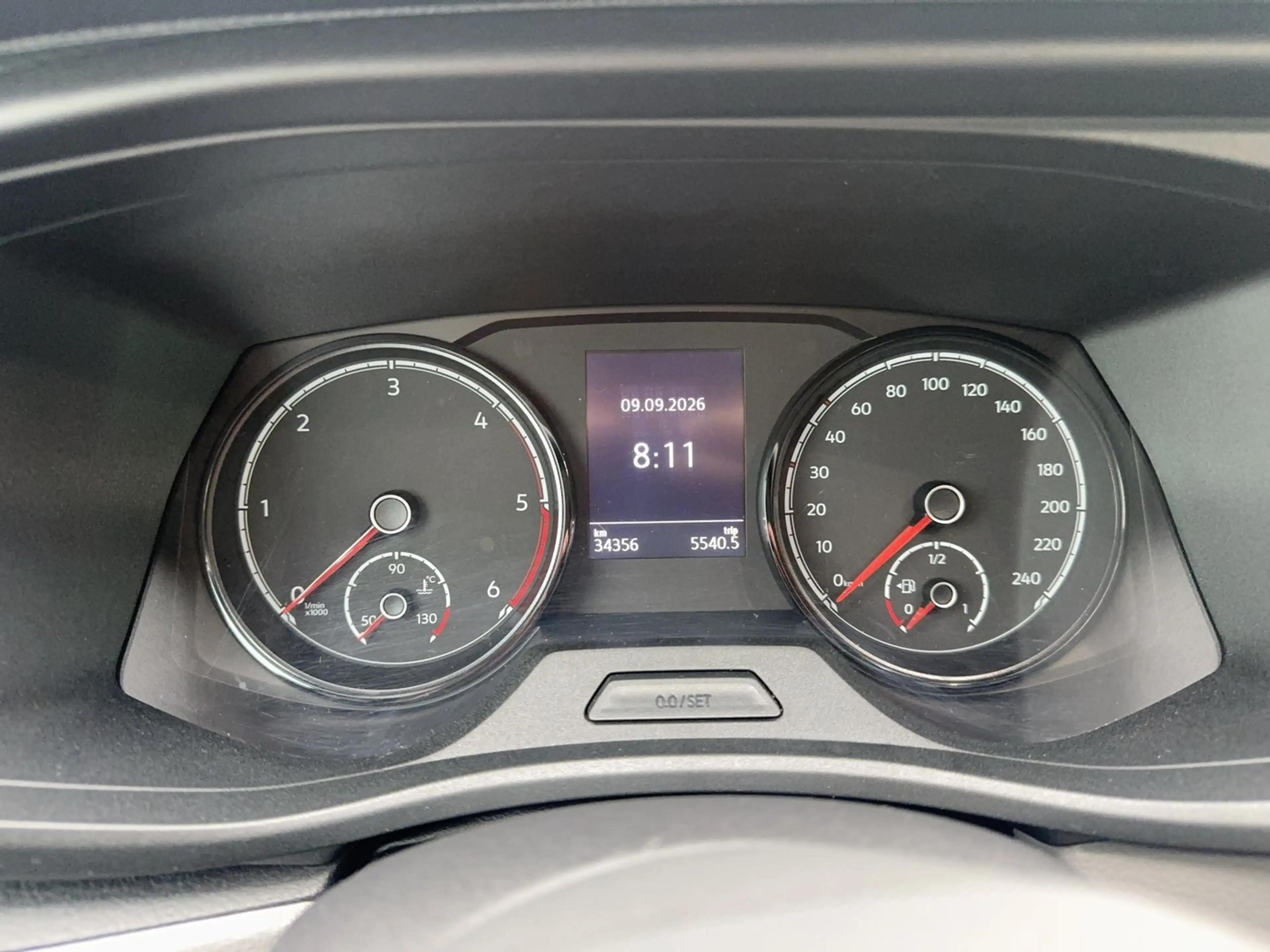 Volkswagen T6.1 Transporter Kombi TDI — photo 8