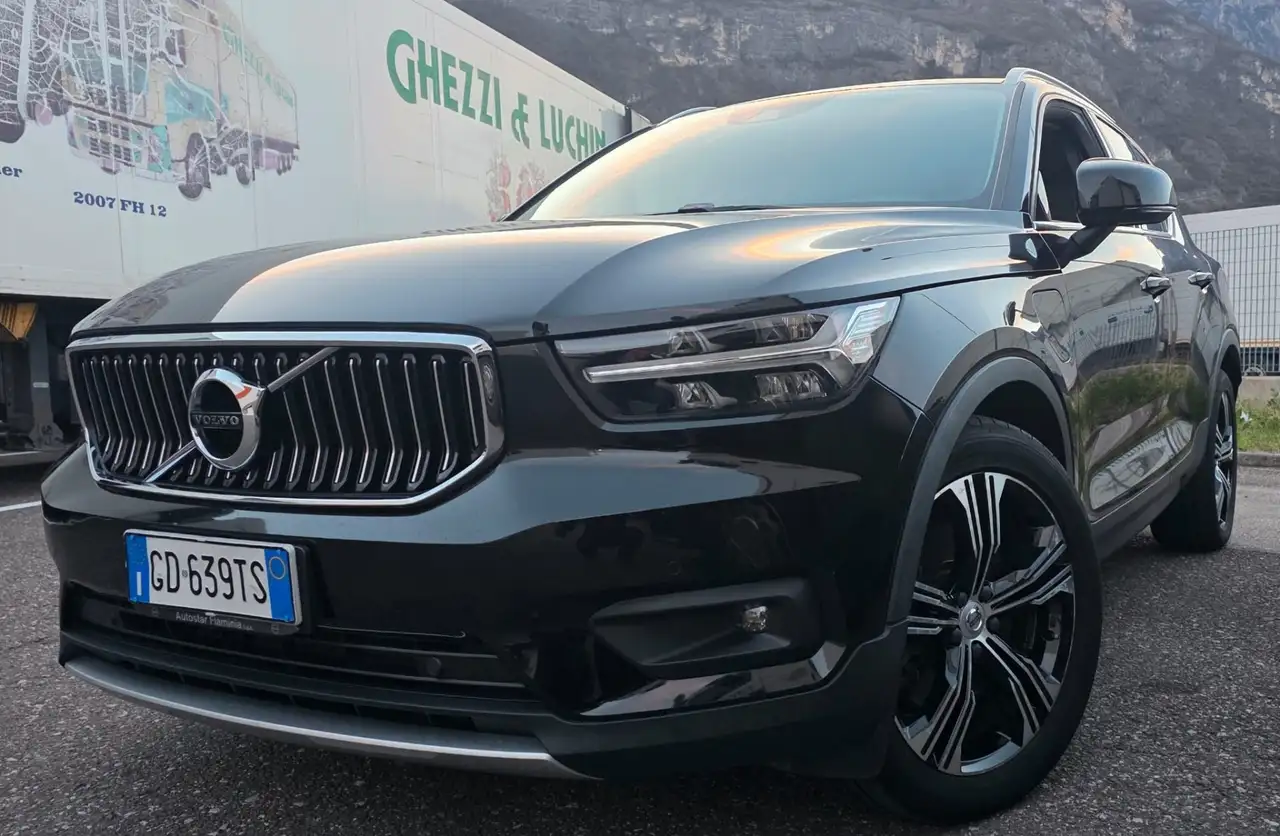 Volvo XC40 T5 Recharge Plug-in hibrido DKG Inscription