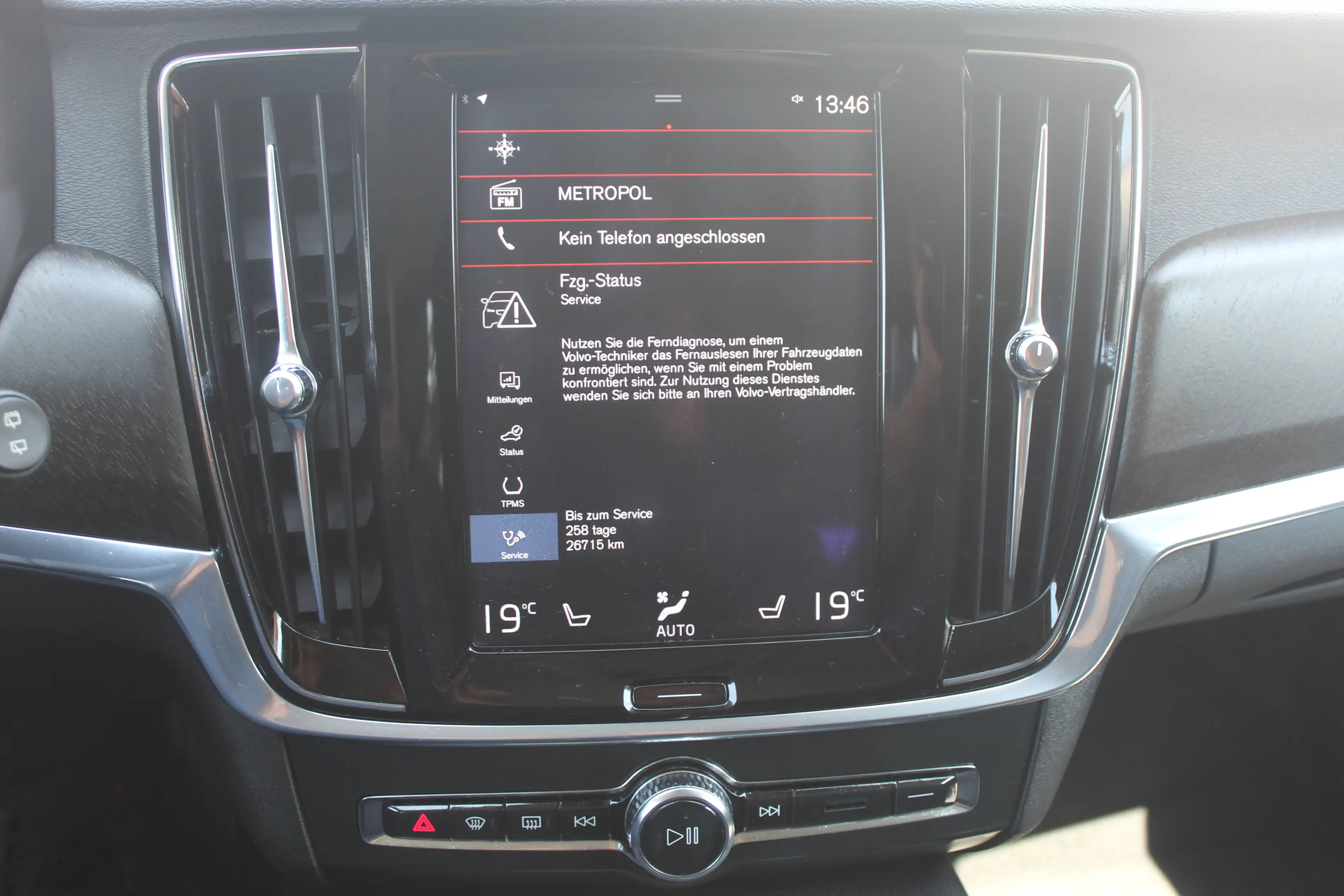 Volvo V90 Cross Country Basis AWD — photo 15