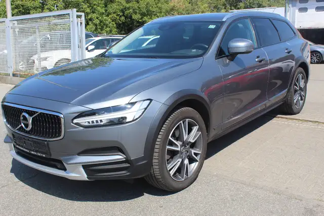 Volvo V90 Cross Country Basis AWD