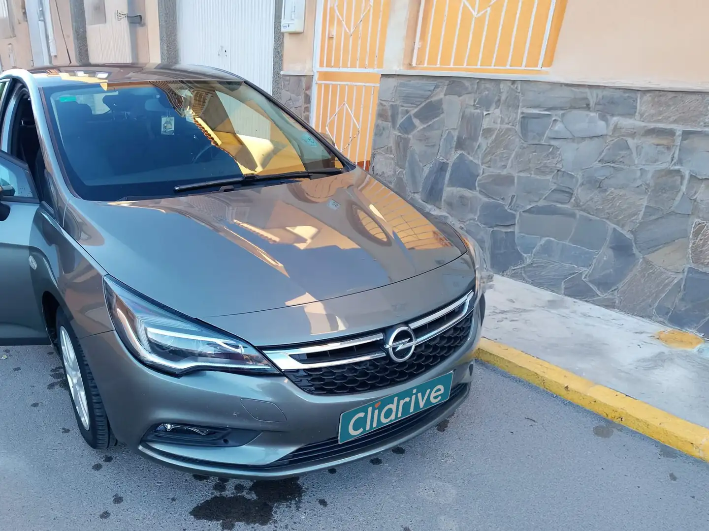 Opel Astra ST 1.6CDTi Selective 110 Grey - 2