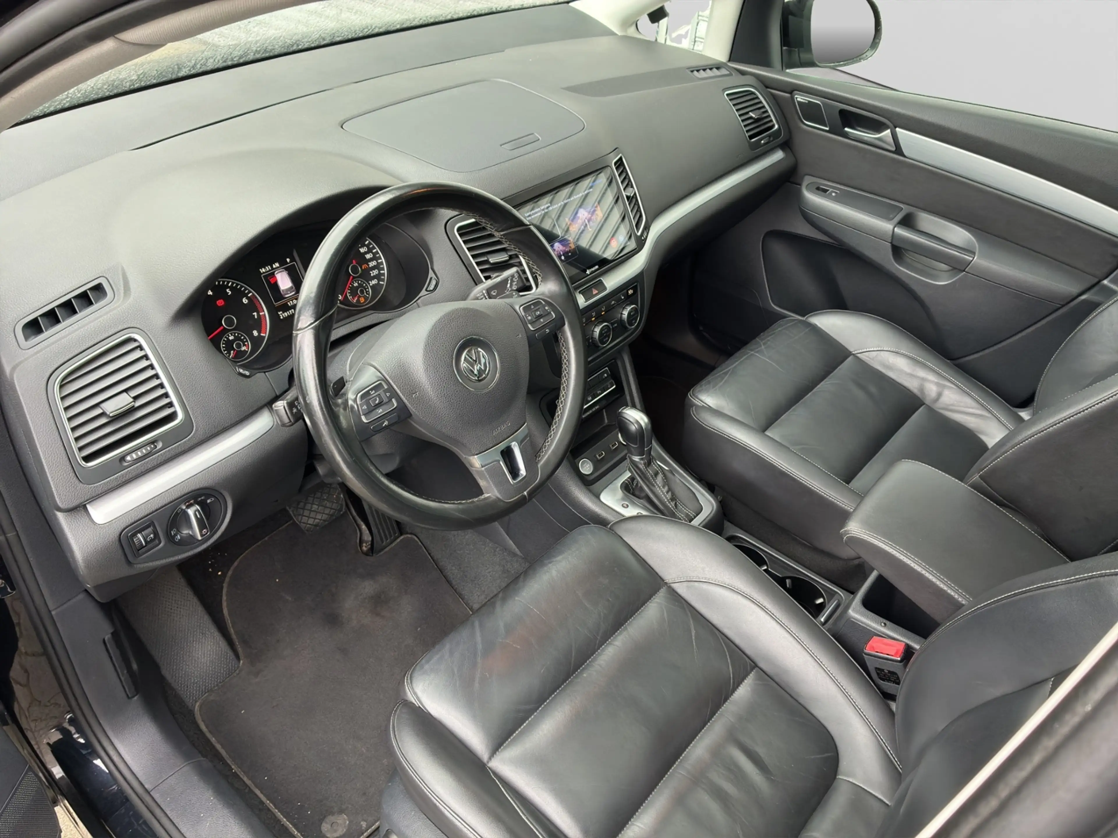 Volkswagen Sharan 2.0 TSI Highline *SHZG*XENON* — photo 7