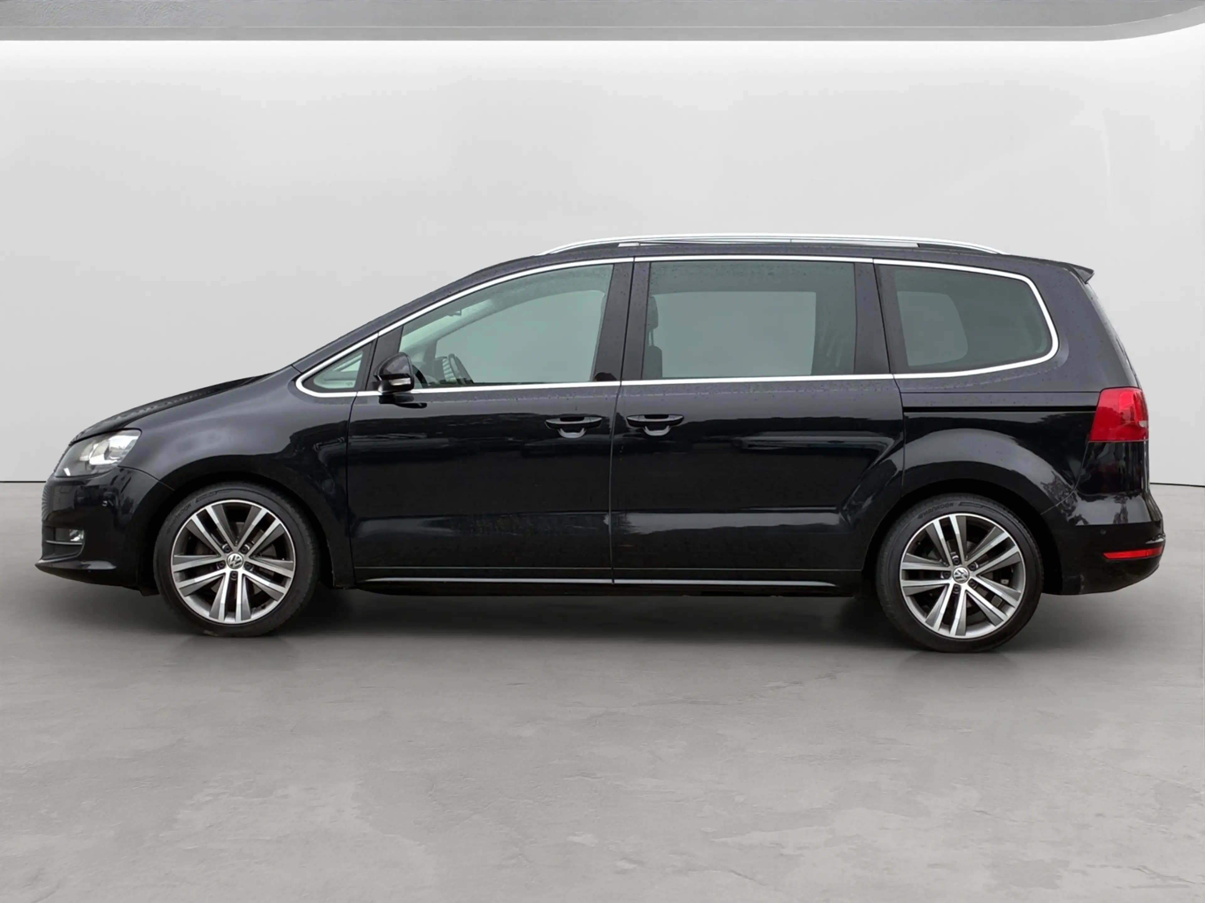 Volkswagen Sharan 2.0 TSI Highline *SHZG*XENON* — photo 4