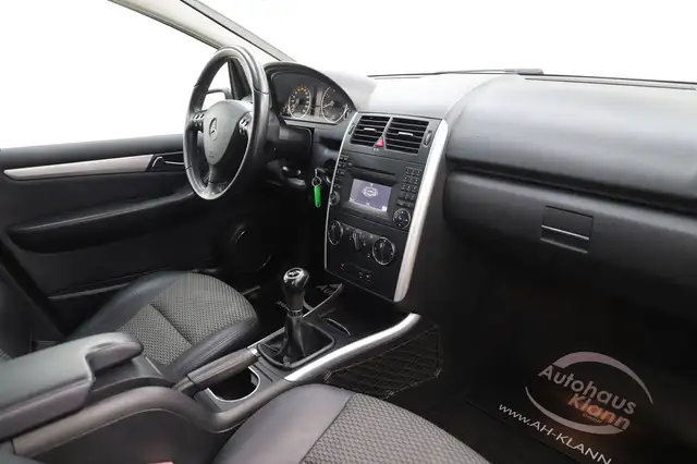Mercedes-Benz A-Class view 14