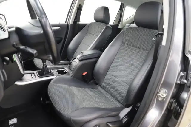 Mercedes-Benz A-Class view 9