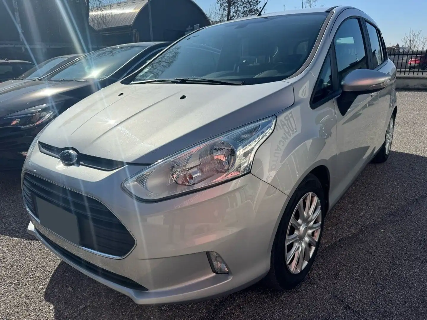 Ford B-Max 1.4 90 CV GPL Titanium Argent - 1