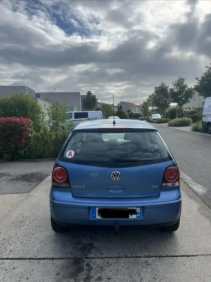Volkswagen Polo Citadine 5 portes — photo 3