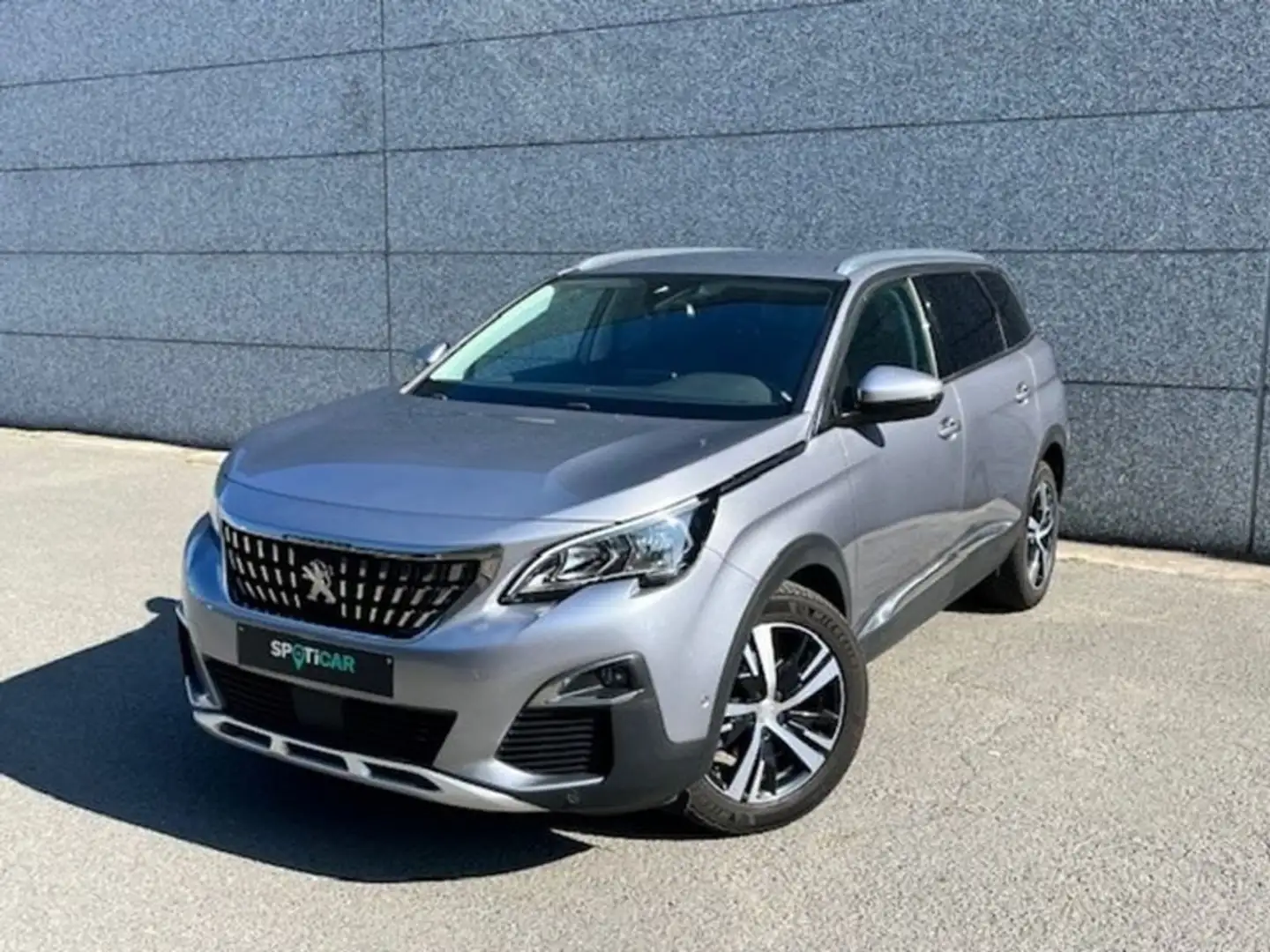 Peugeot 5008 *GPS*7PL*CAMERA* 1.2 BENZ 130 PK EAT ALLURE Gris - 1