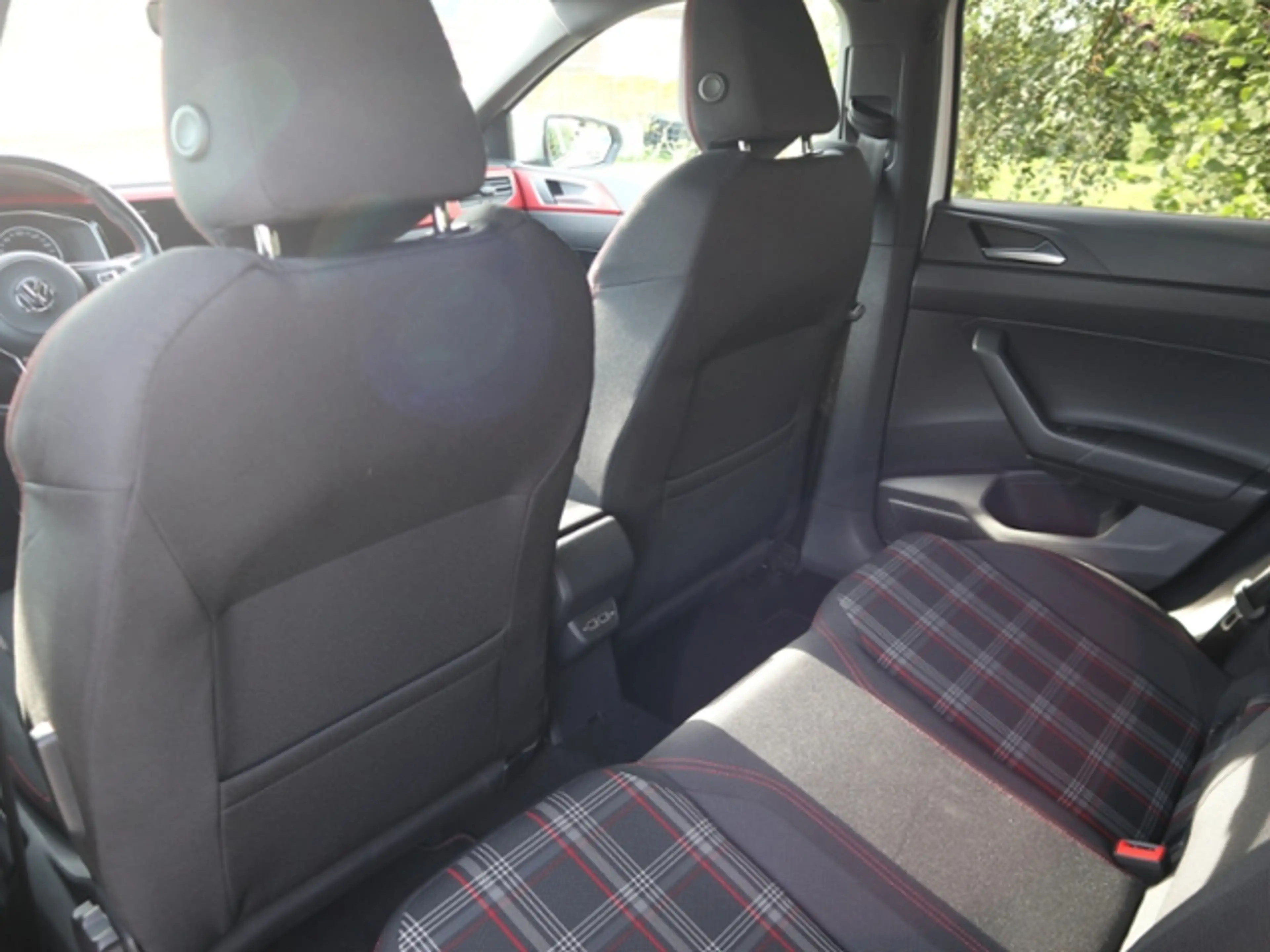 Volkswagen Polo GTI 2.0 TSI SportSelect/18" — photo 10