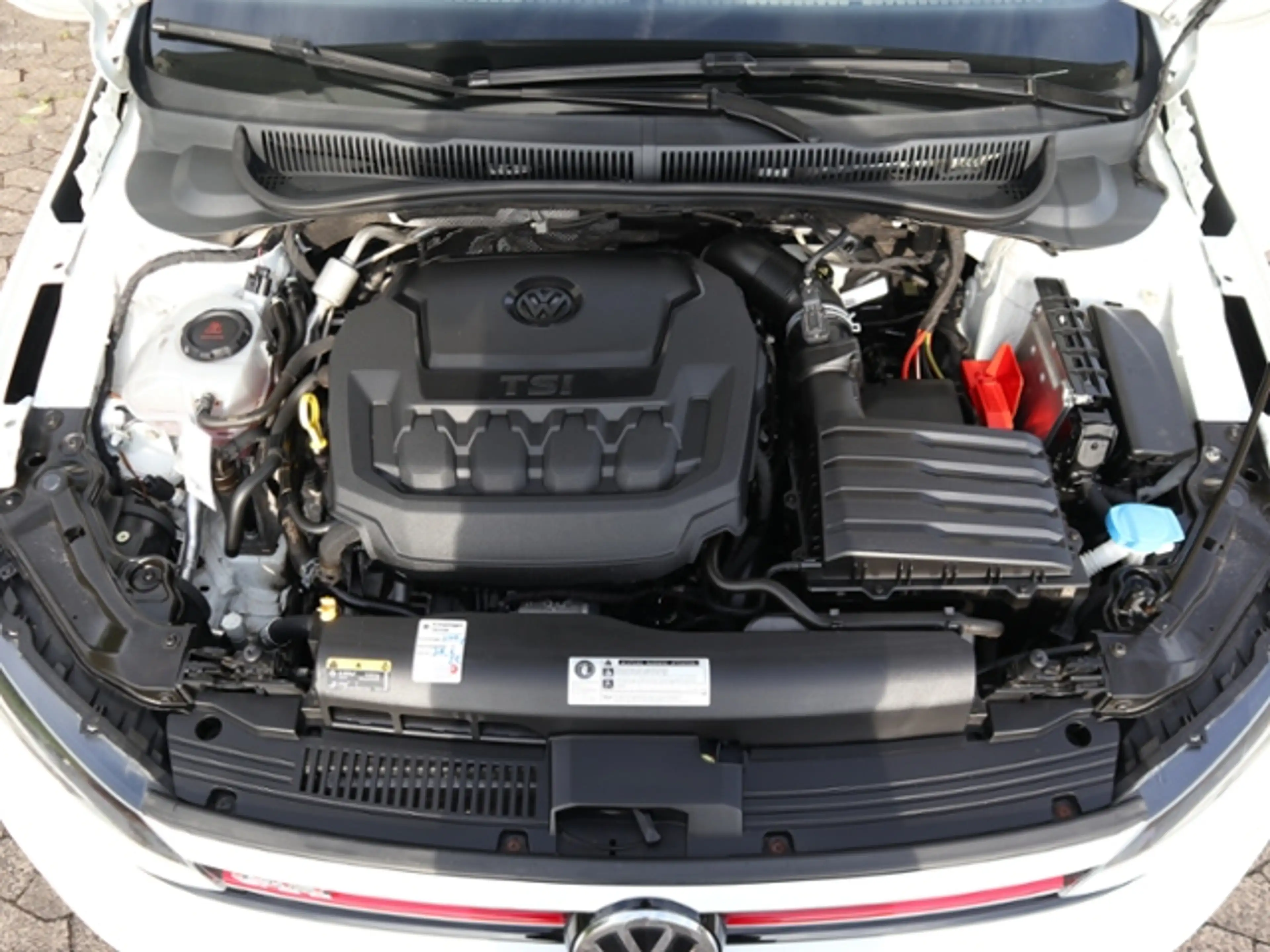 Volkswagen Polo GTI 2.0 TSI SportSelect/18" — photo 15
