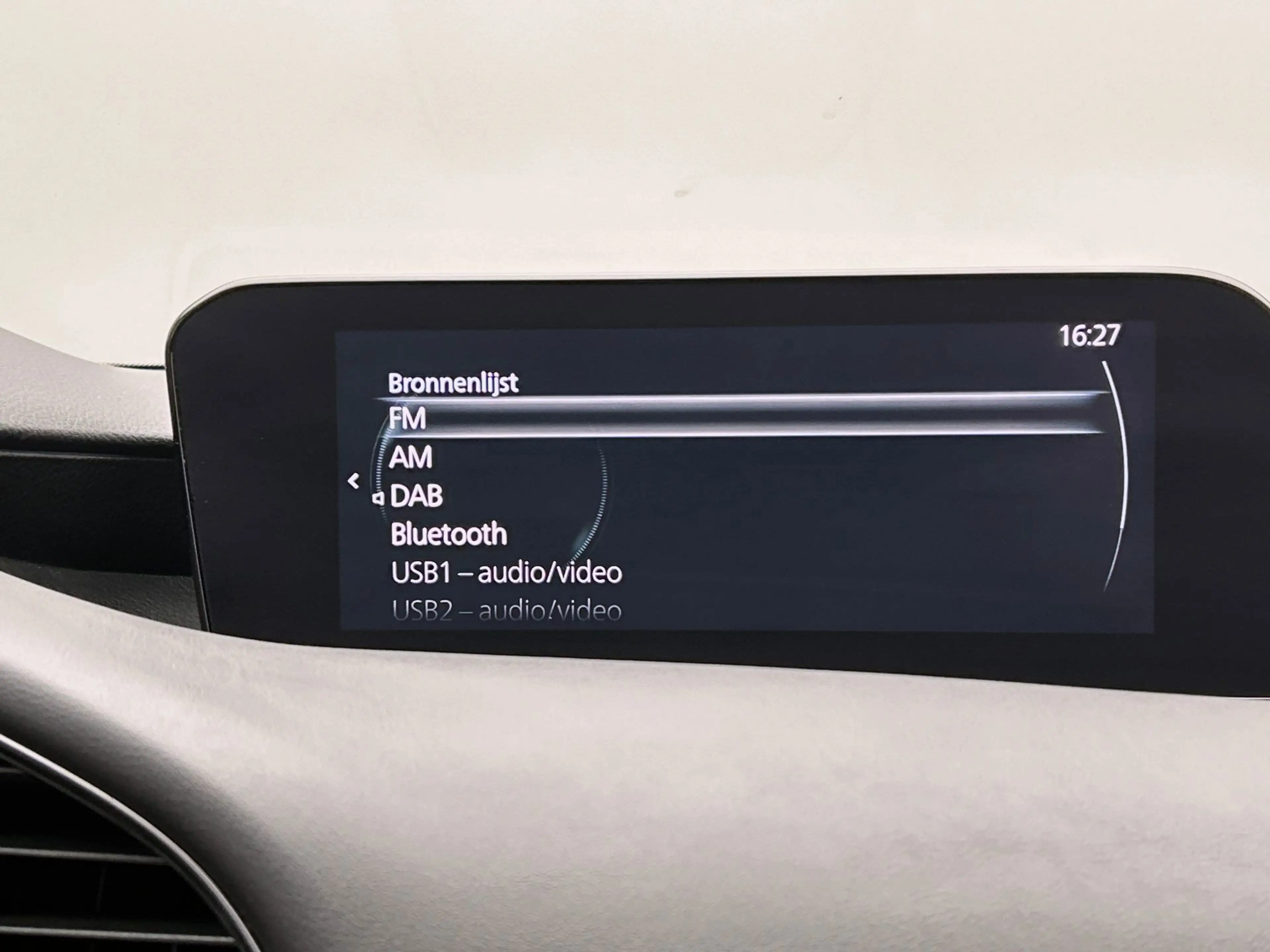 Mazda 3 2.0 e-SkyActiv-G M Hybrid 122 Comfort met Bose | N — photo 31