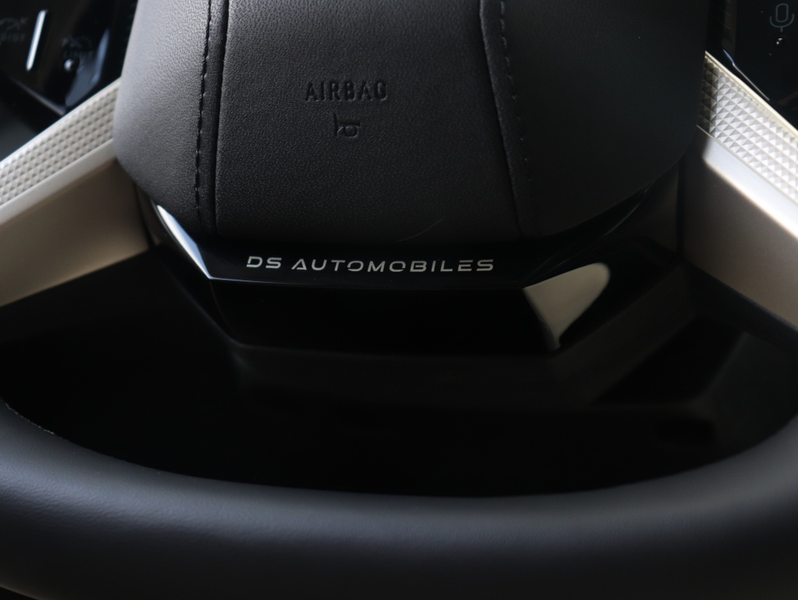 DS Automobiles DS 7 No E-Tense Etoile 74kWh — photo 15