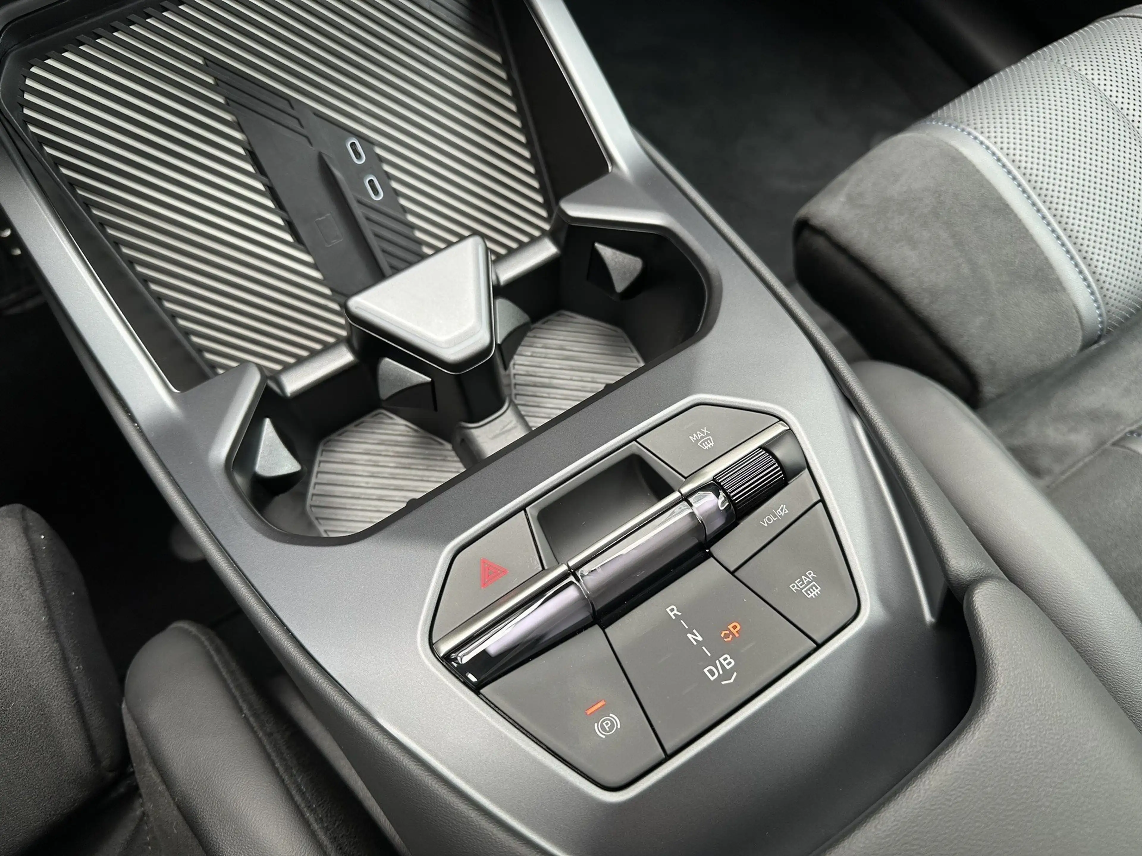 BMW iX3 50 xDrive MSport Pro DA+ PA+ Pano HuD HK 21" LMR — photo 13
