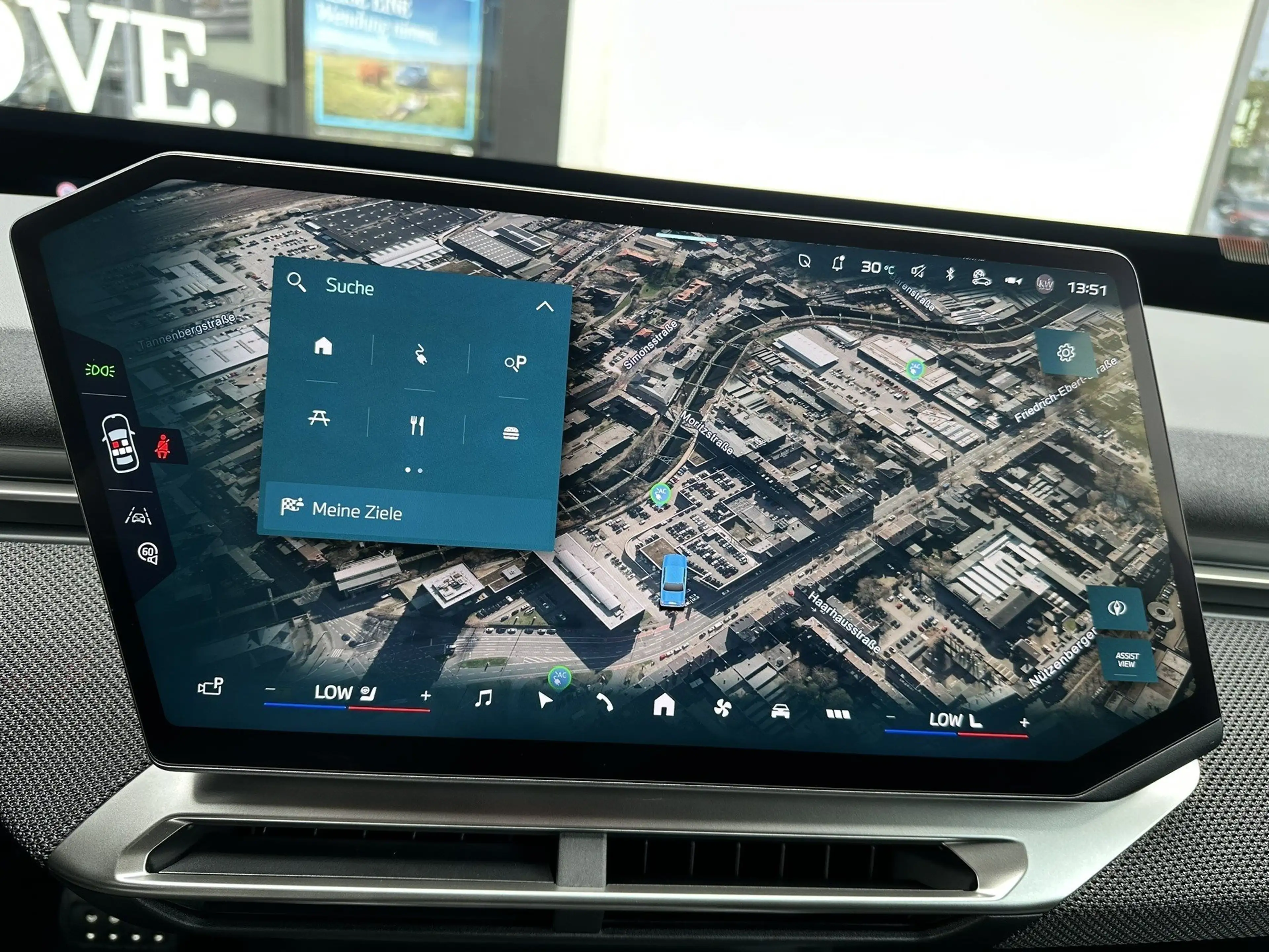 BMW iX3 50 xDrive MSport Pro DA+ PA+ Pano HuD HK 21" LMR — photo 9